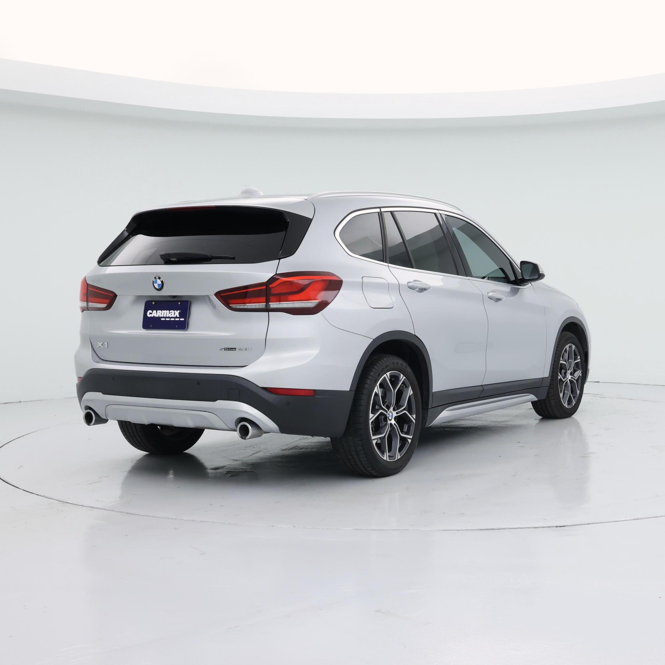 Thumbnail: 2021 BMW X1 - 8