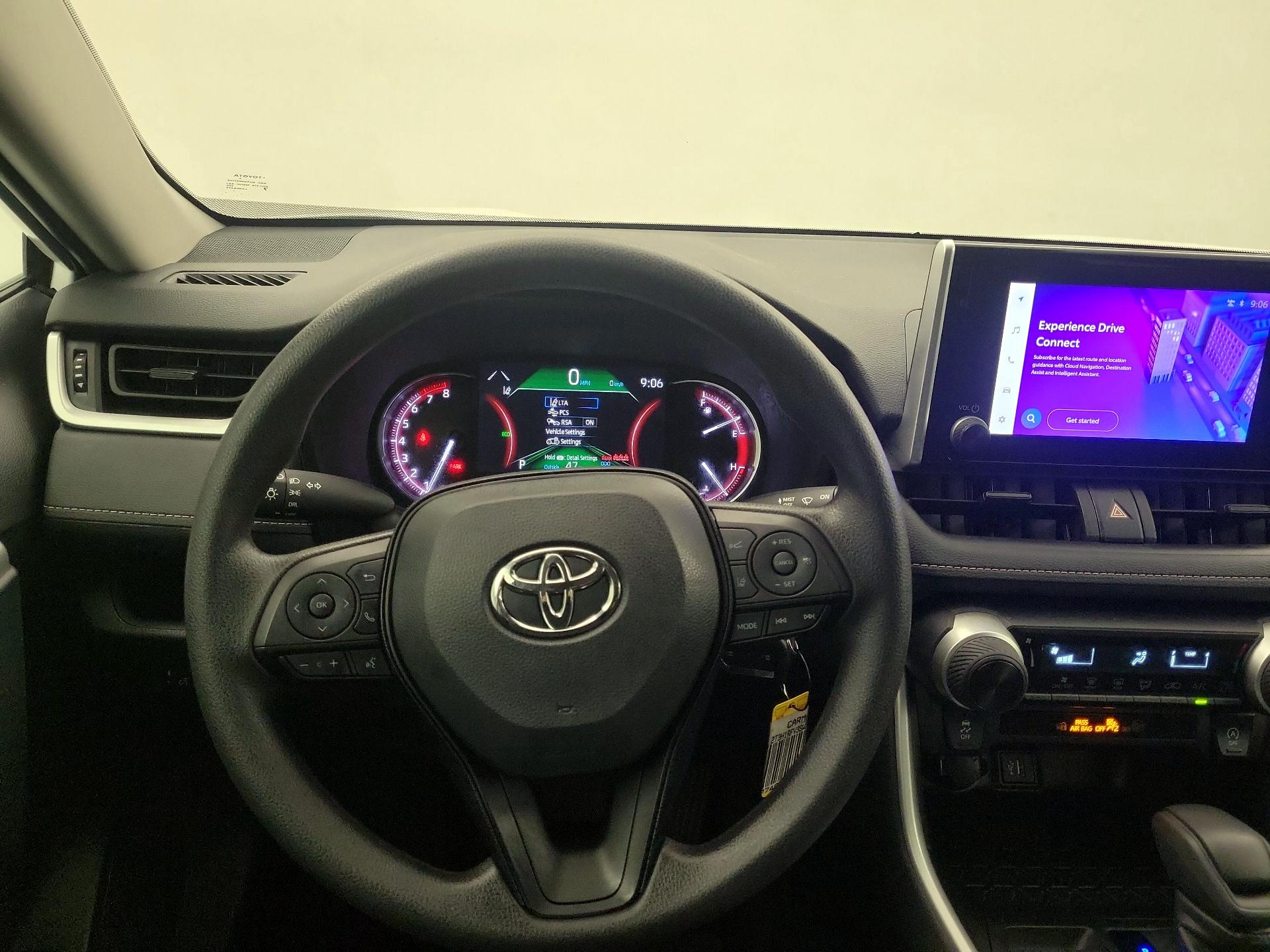 Thumbnail: 2025 Toyota RAV4 - 10