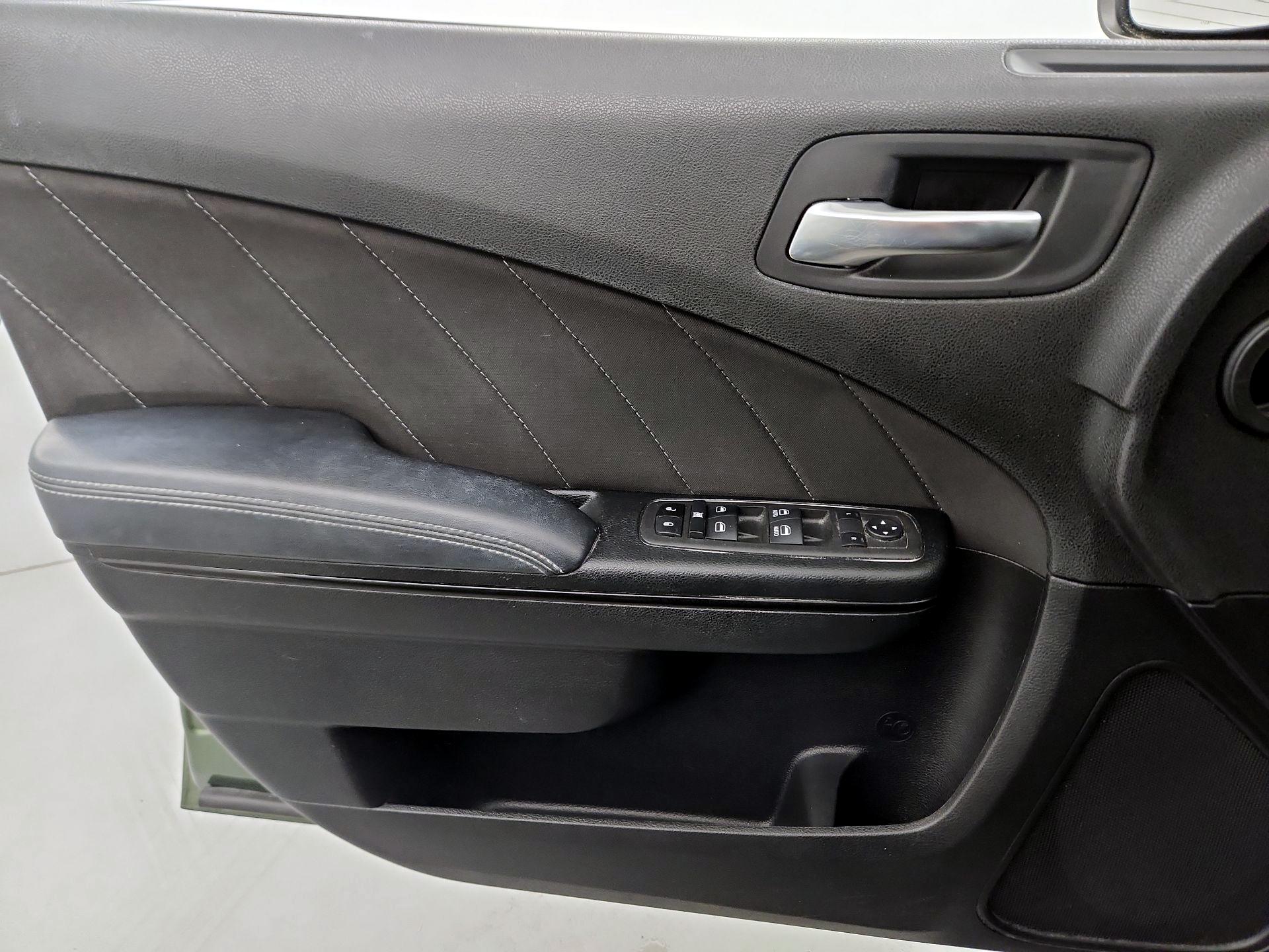 Thumbnail: 2022 Dodge Charger - 12