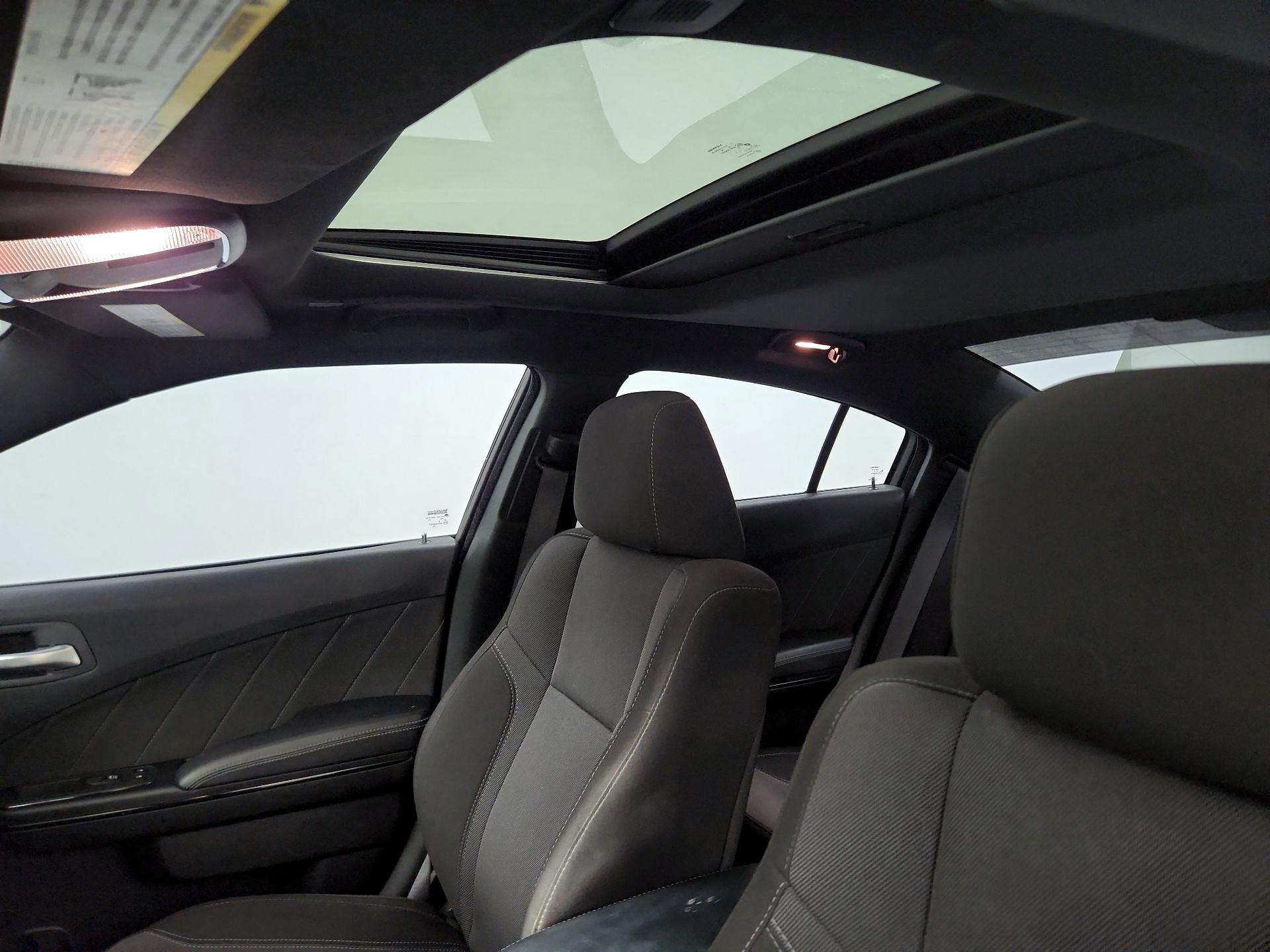 Thumbnail: 2022 Dodge Charger - 20