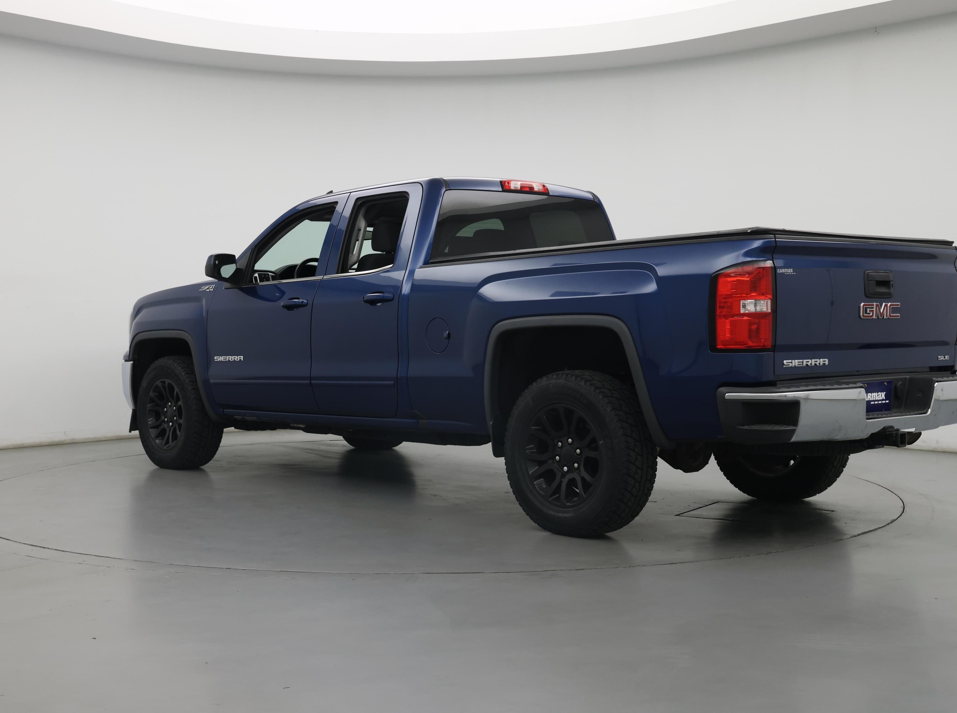 Thumbnail: 2018 GMC Sierra 1500 - 2