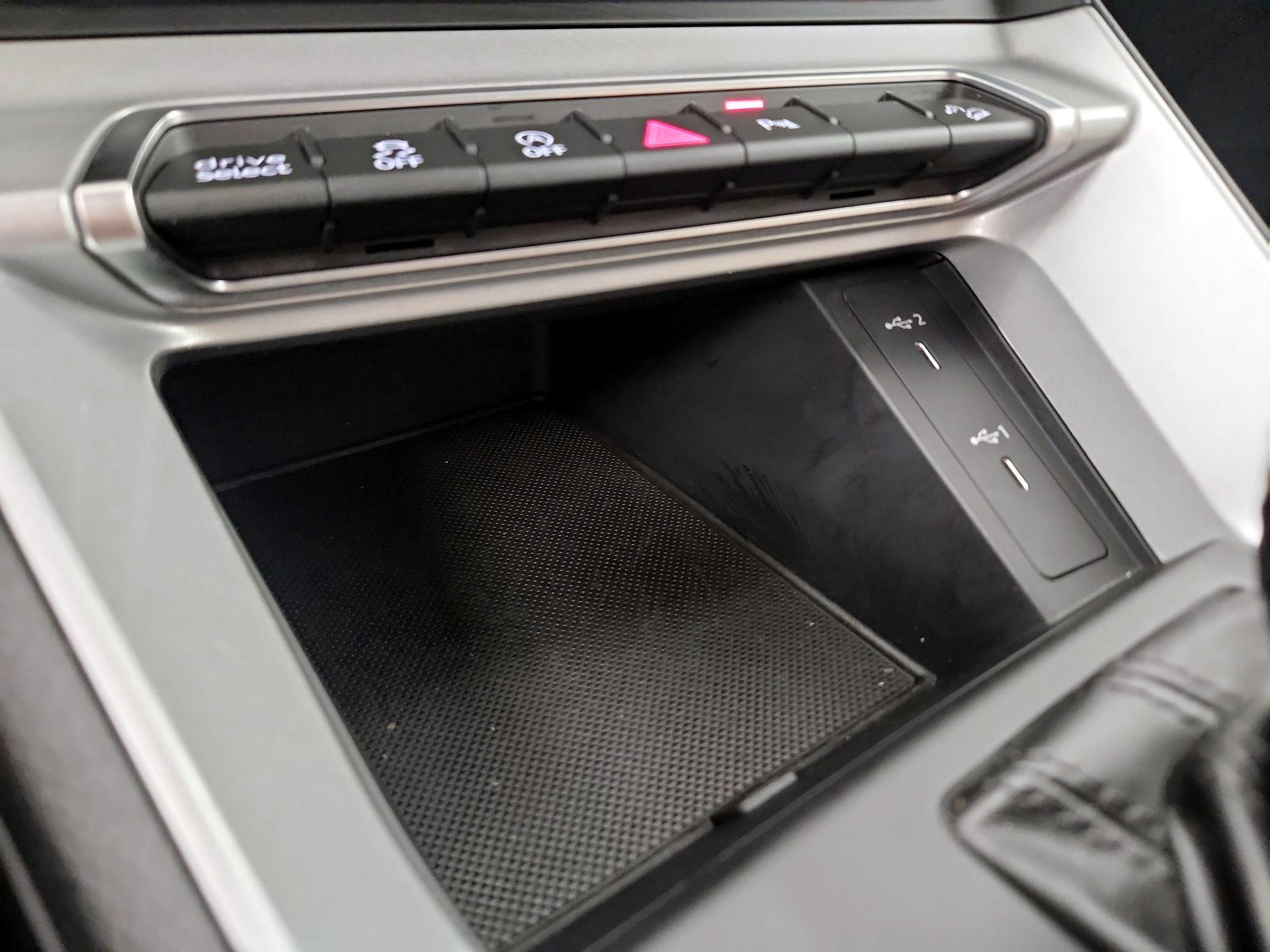 Thumbnail: 2022 Audi Q3 - 18