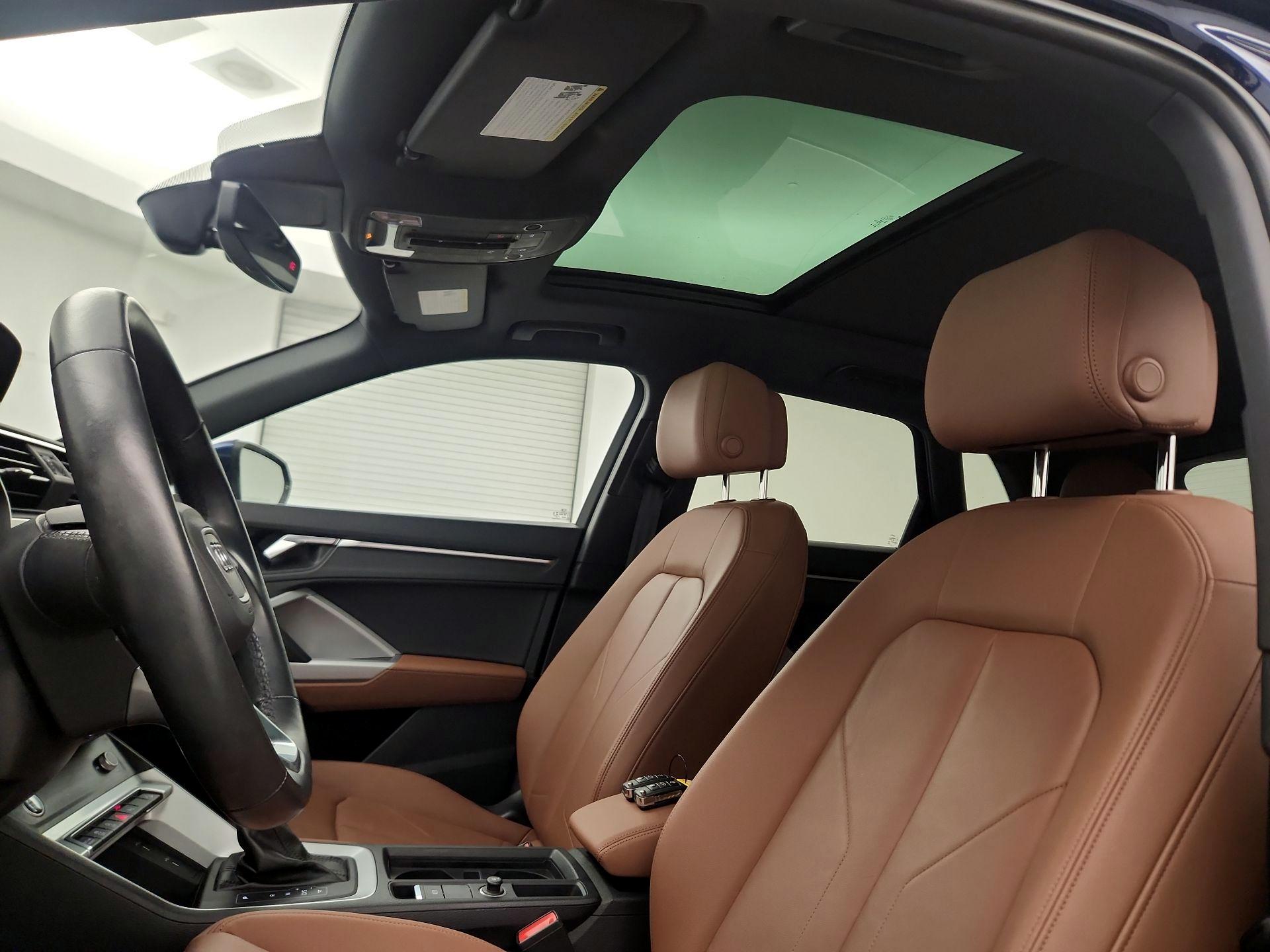 Thumbnail: 2022 Audi Q3 - 19