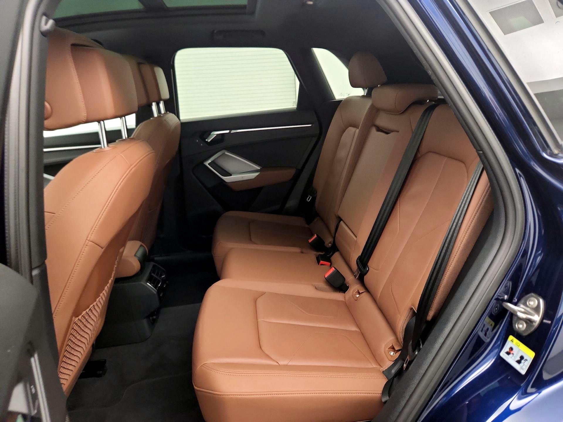 Thumbnail: 2022 Audi Q3 - 20