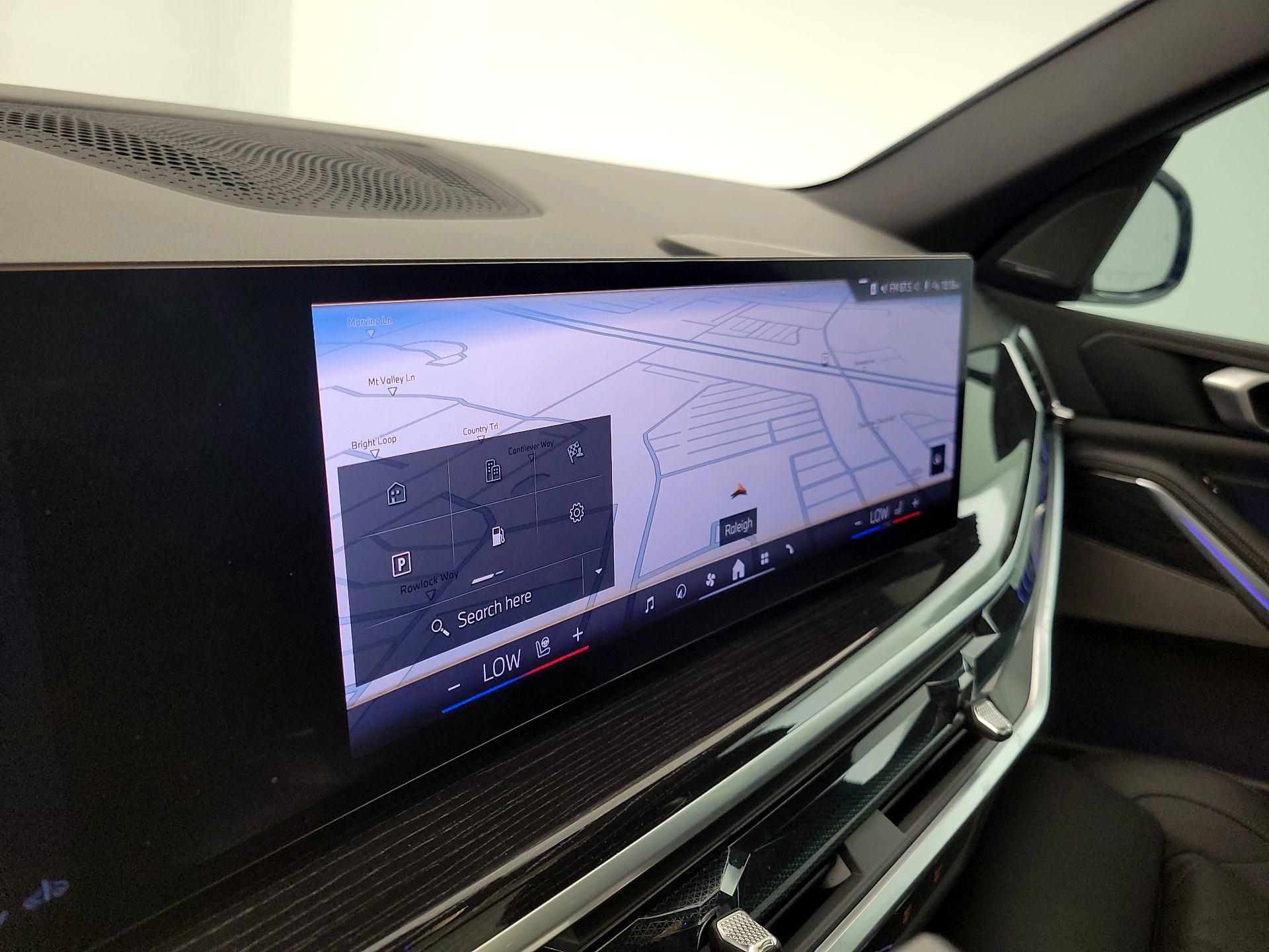 Thumbnail: 2025 BMW X5 - 14