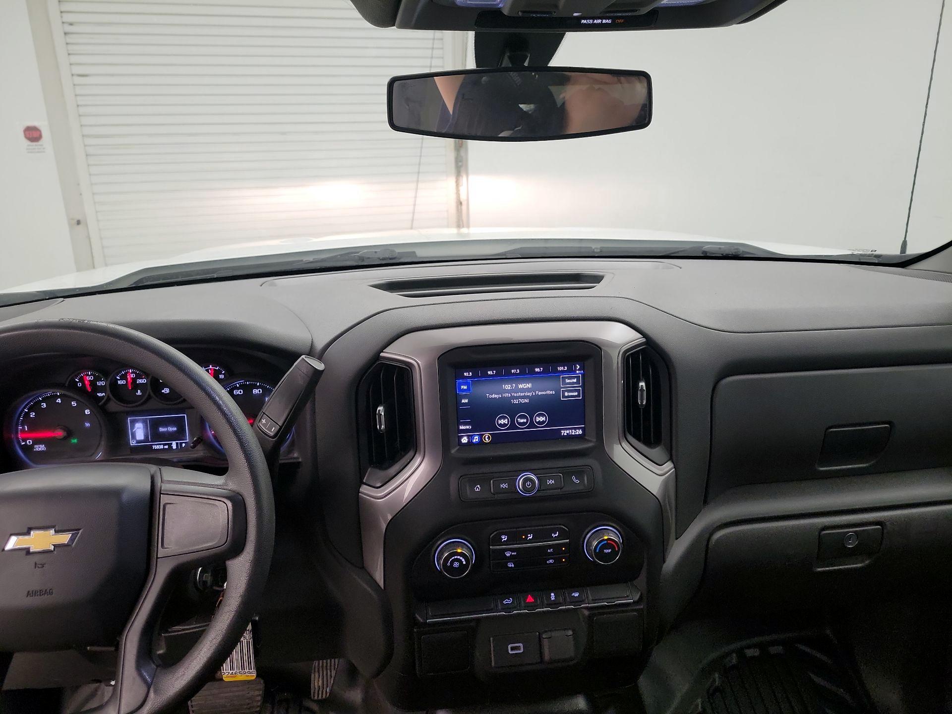 Thumbnail: 2020 Chevrolet Silverado 1500 - 9