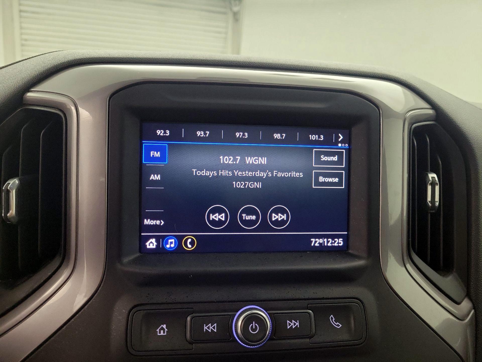 Thumbnail: 2020 Chevrolet Silverado 1500 - 15