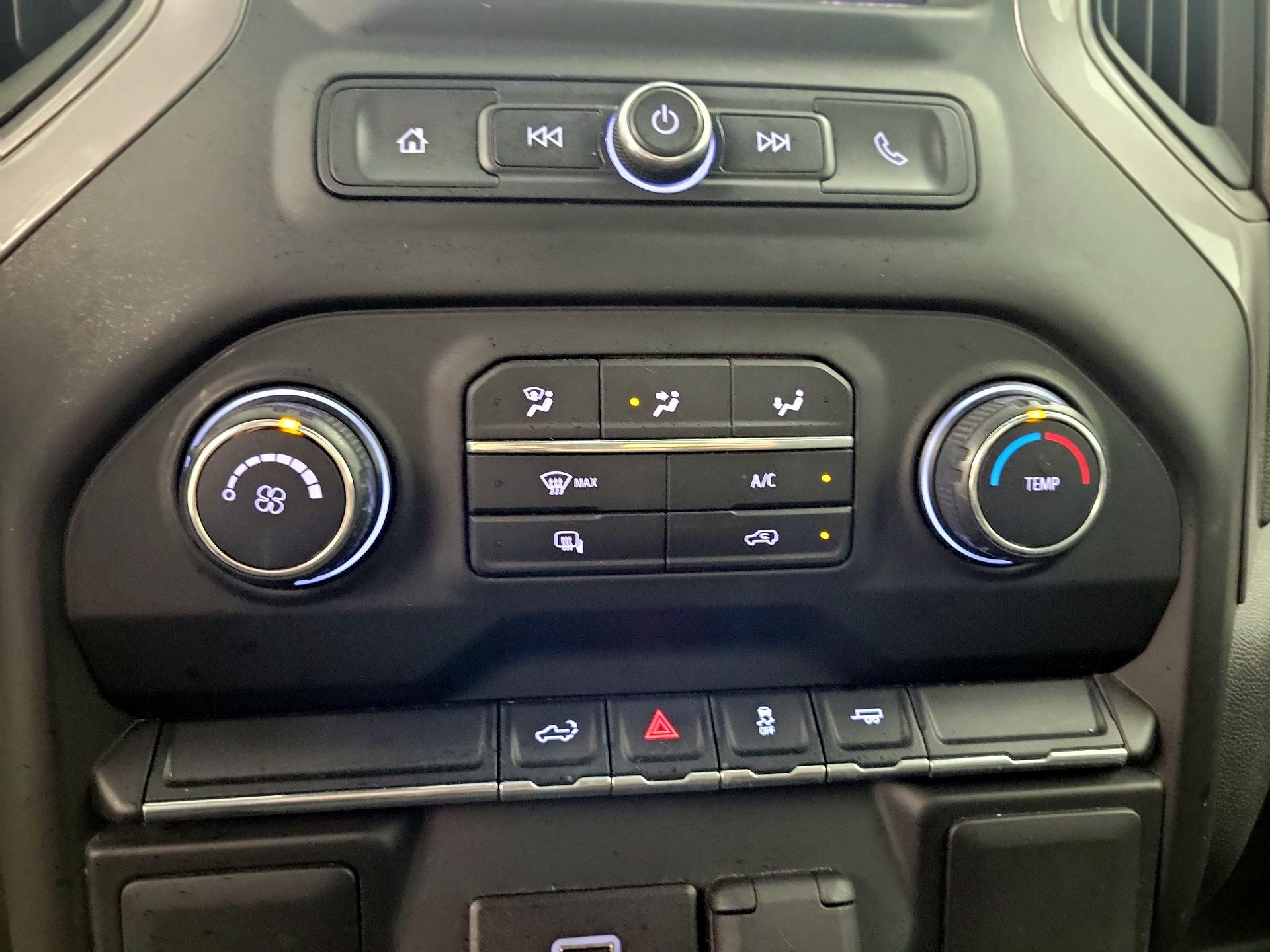 Thumbnail: 2020 Chevrolet Silverado 1500 - 16