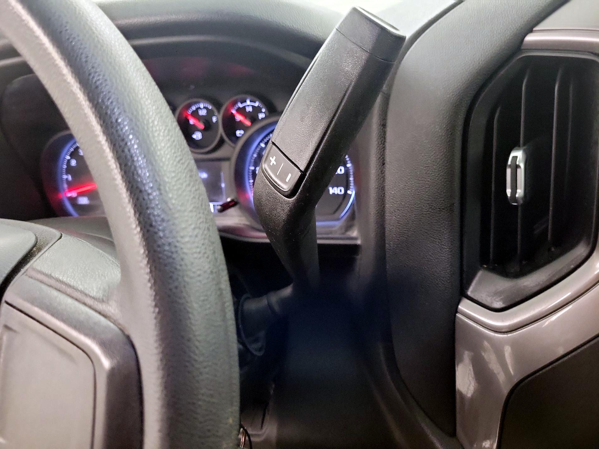 Thumbnail: 2020 Chevrolet Silverado 1500 - 17