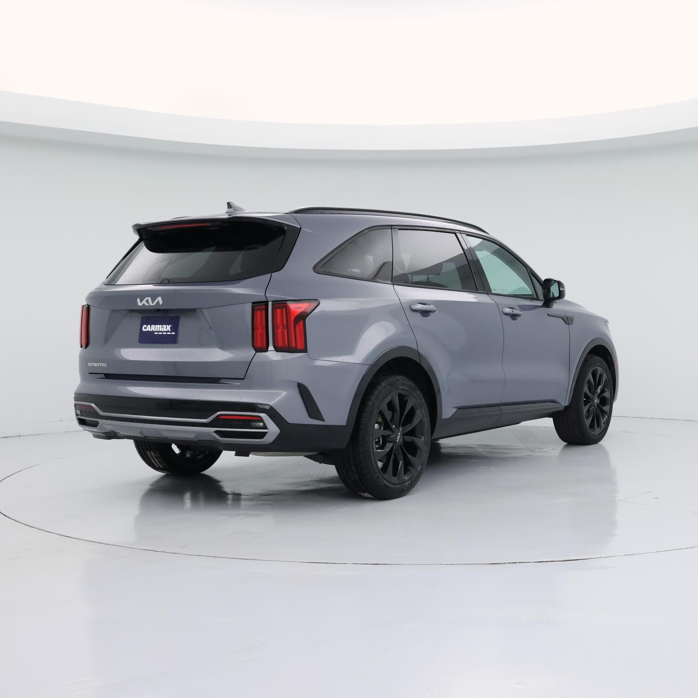 Thumbnail: 2023 Kia Sorento - 8