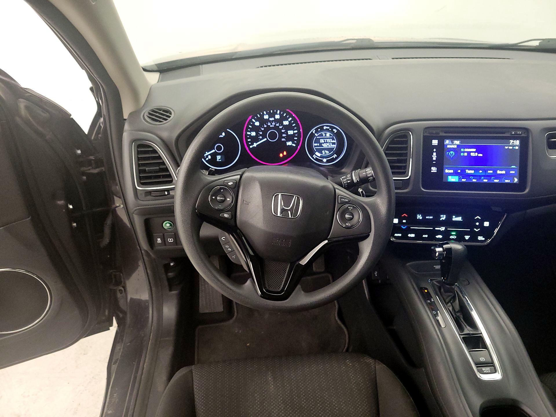 Thumbnail: 2018 Honda HR-V - 10