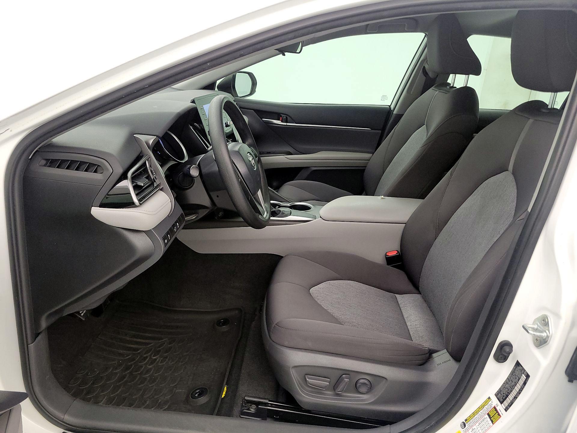 Thumbnail: 2021 Toyota Camry - 11