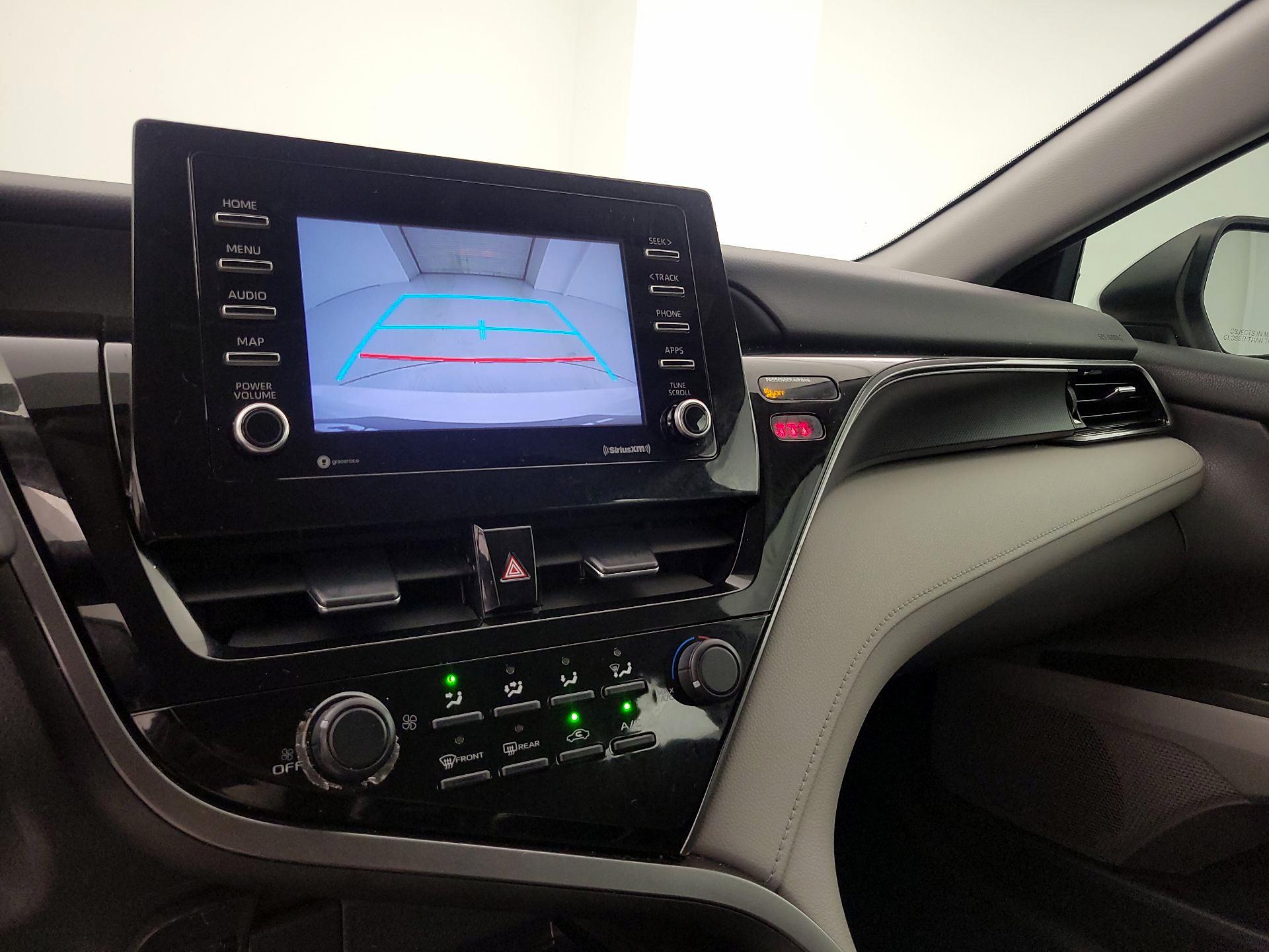 Thumbnail: 2021 Toyota Camry - 14