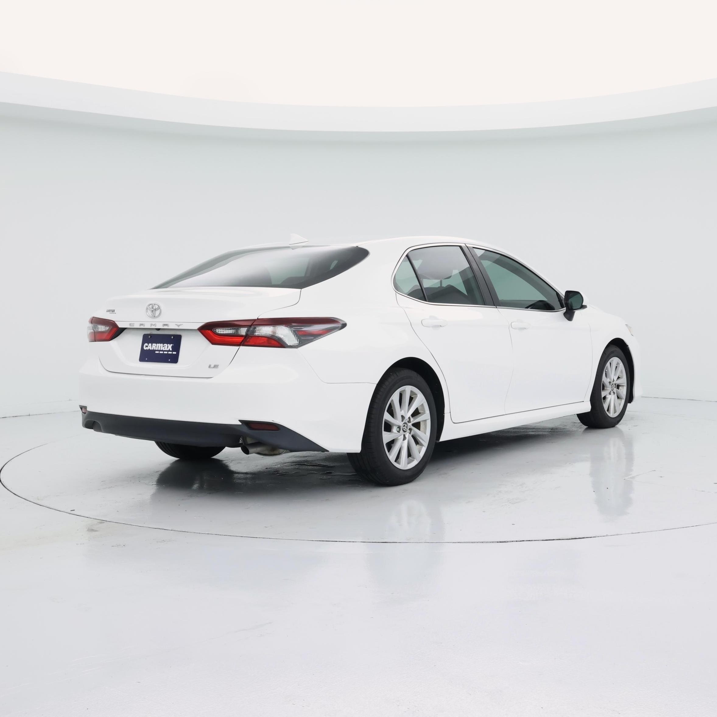 Thumbnail: 2021 Toyota Camry - 8