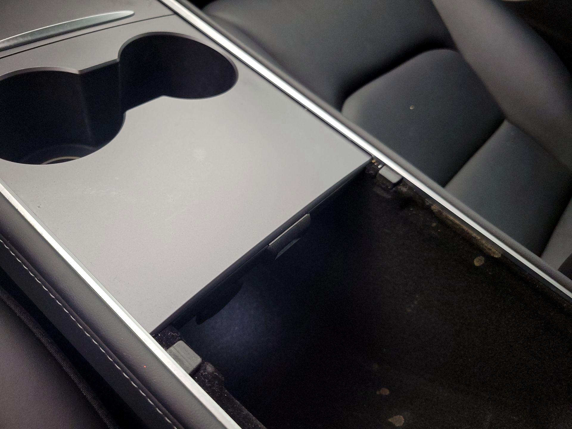 Thumbnail: 2023 Tesla Model 3 - 18