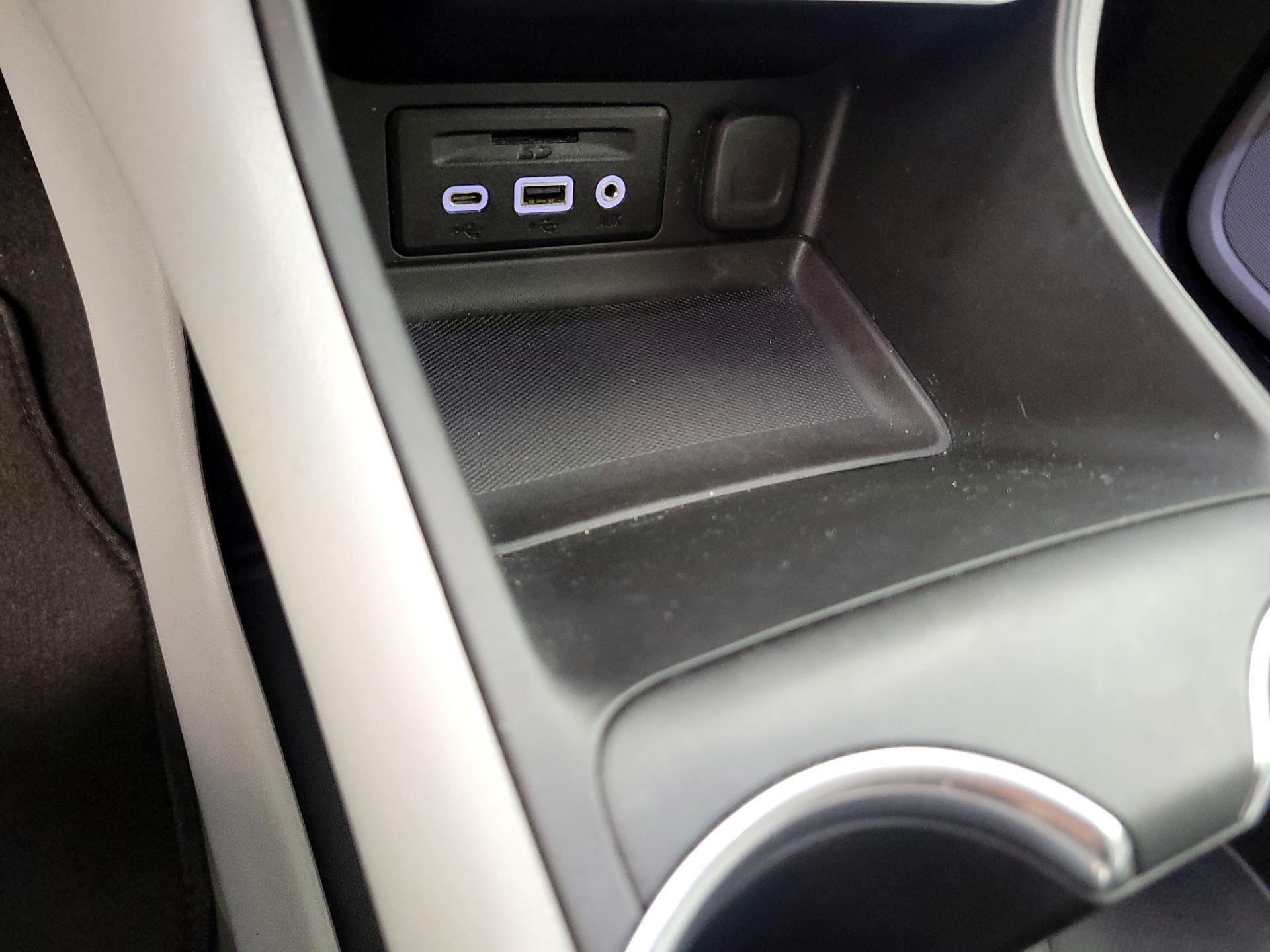 Thumbnail: 2020 GMC Terrain - 18