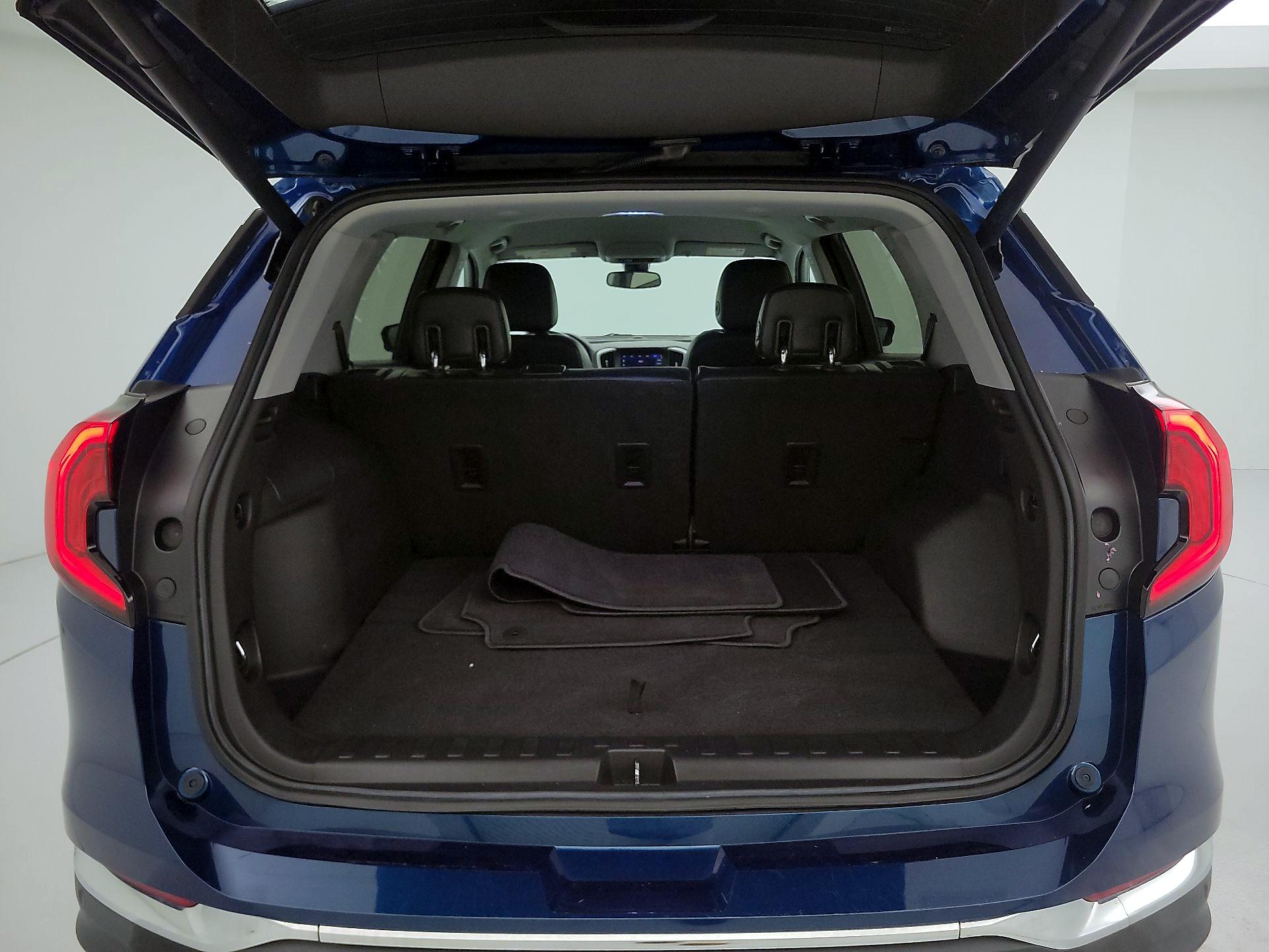 Thumbnail: 2020 GMC Terrain - 20