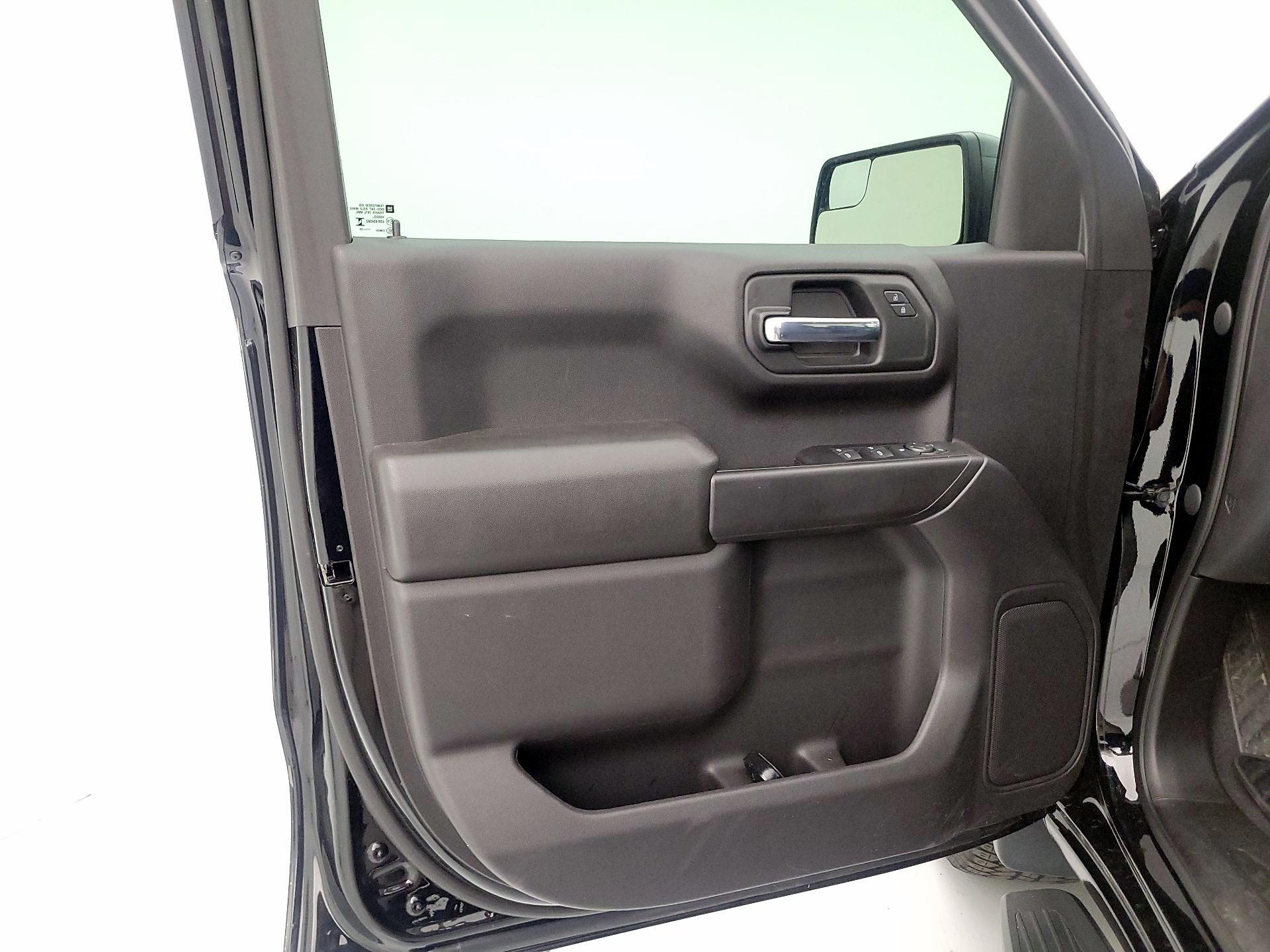 Thumbnail: 2023 Chevrolet Silverado 1500 - 12