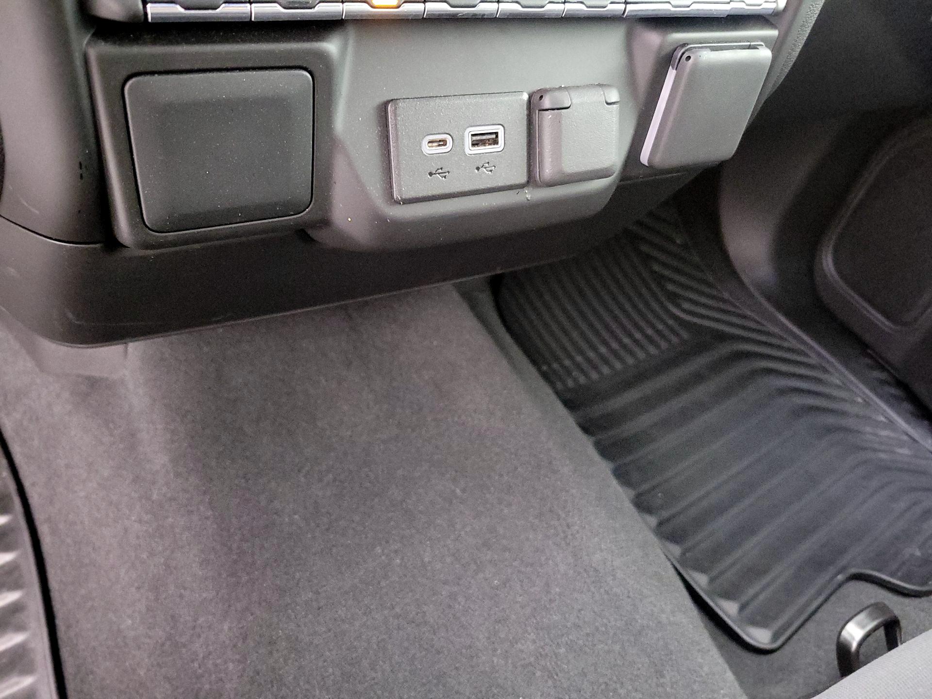 Thumbnail: 2023 Chevrolet Silverado 1500 - 18