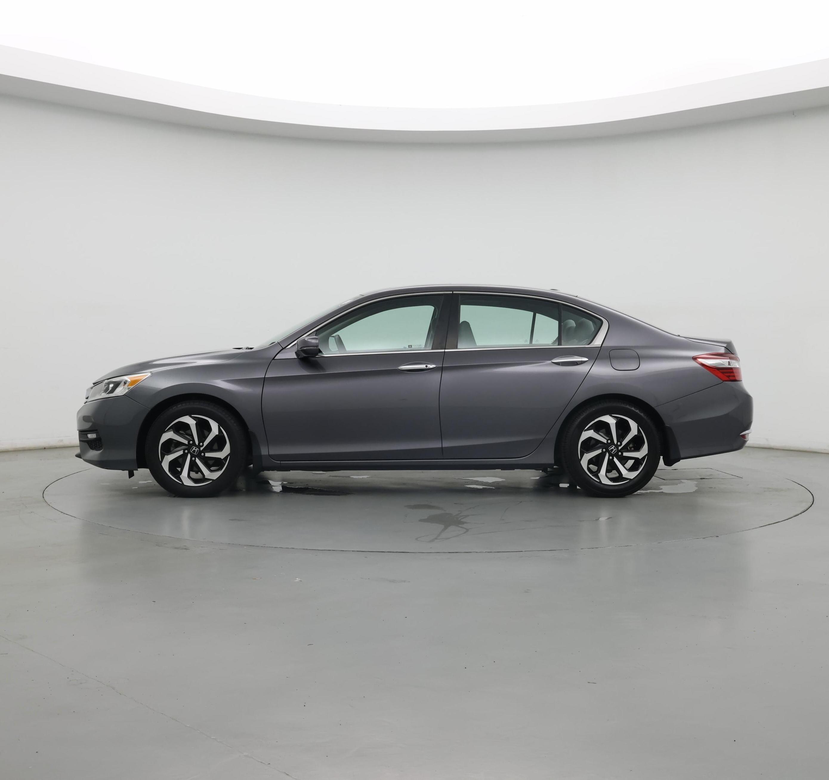 Thumbnail: 2017 Honda Accord - 3