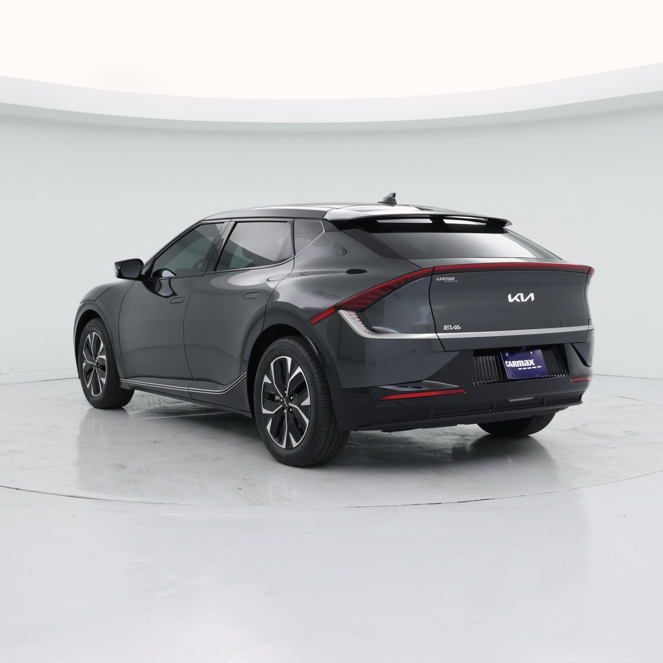 Thumbnail: 2023 Kia EV6 - 2