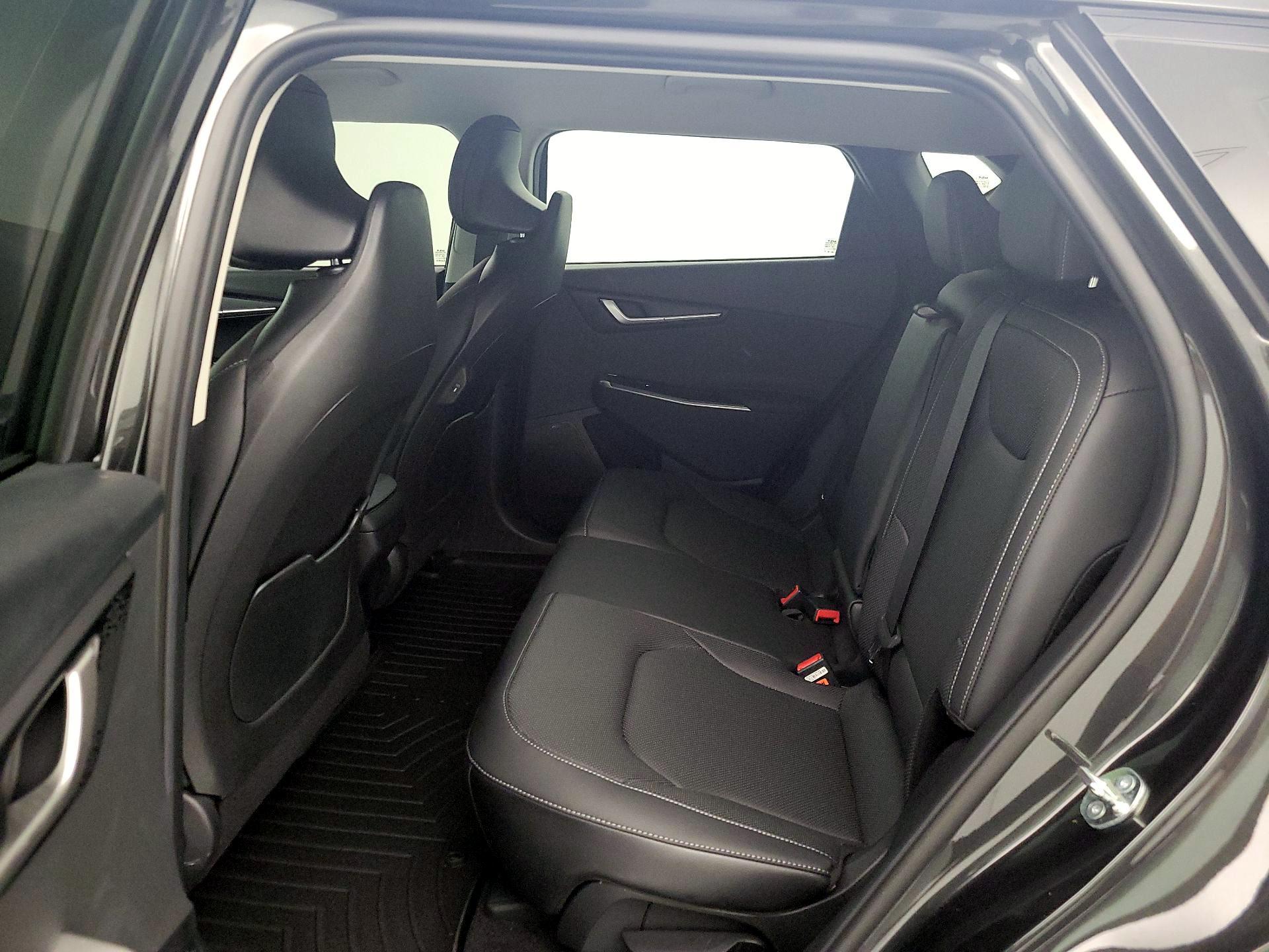 Thumbnail: 2023 Kia EV6 - 20