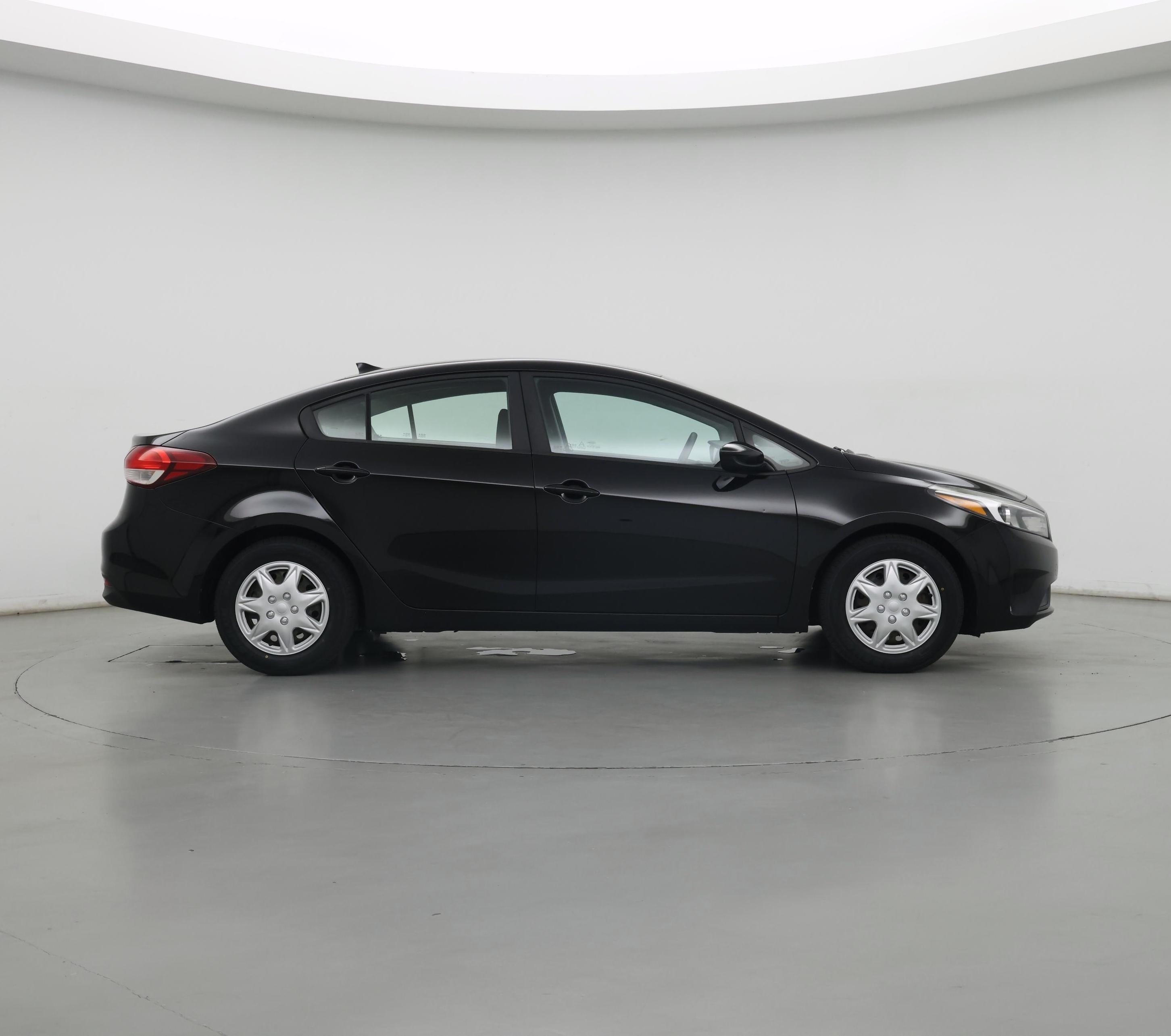 Thumbnail: 2017 Kia Forte - 7