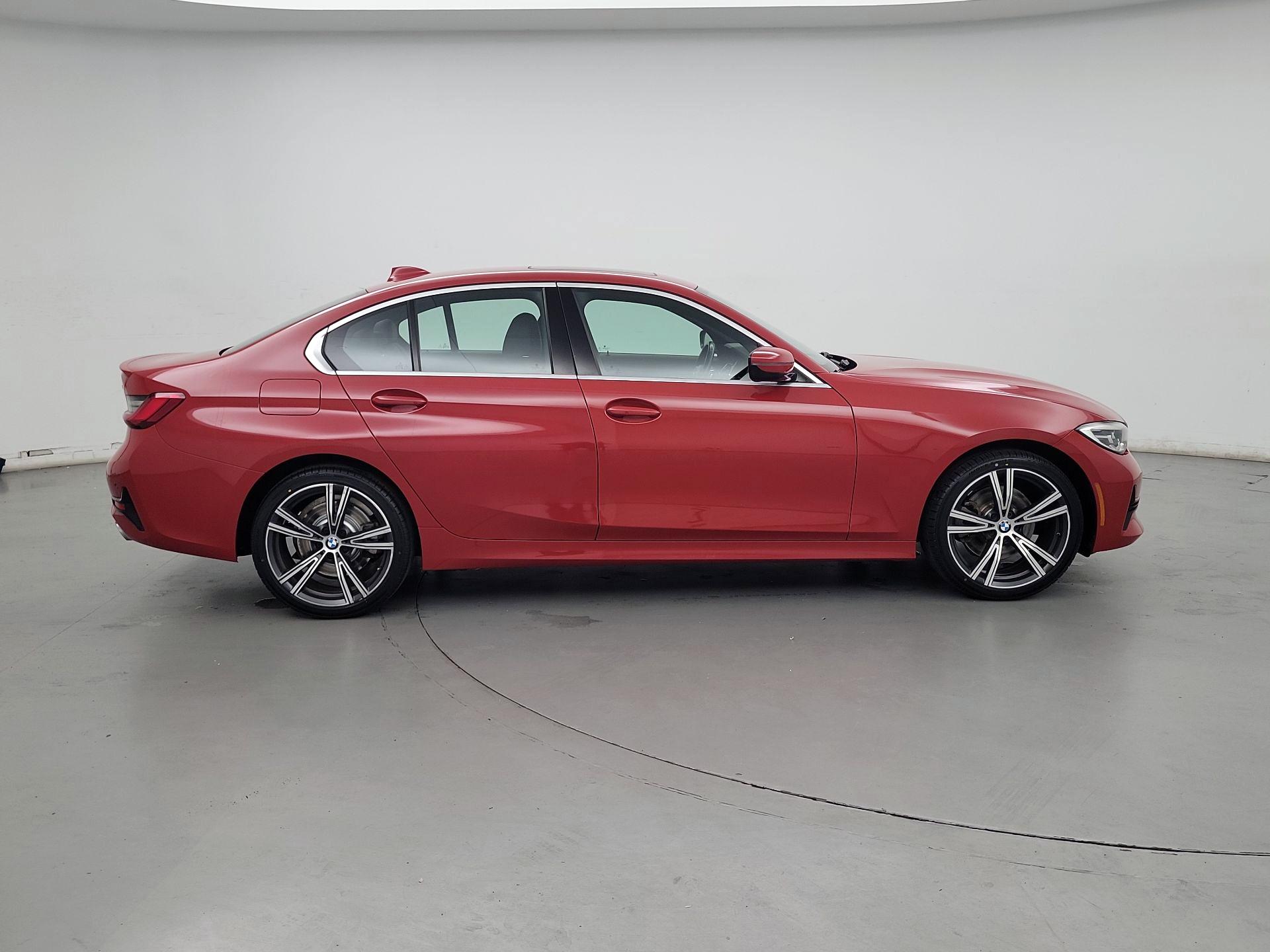 Thumbnail: 2021 BMW 3 Series - 4