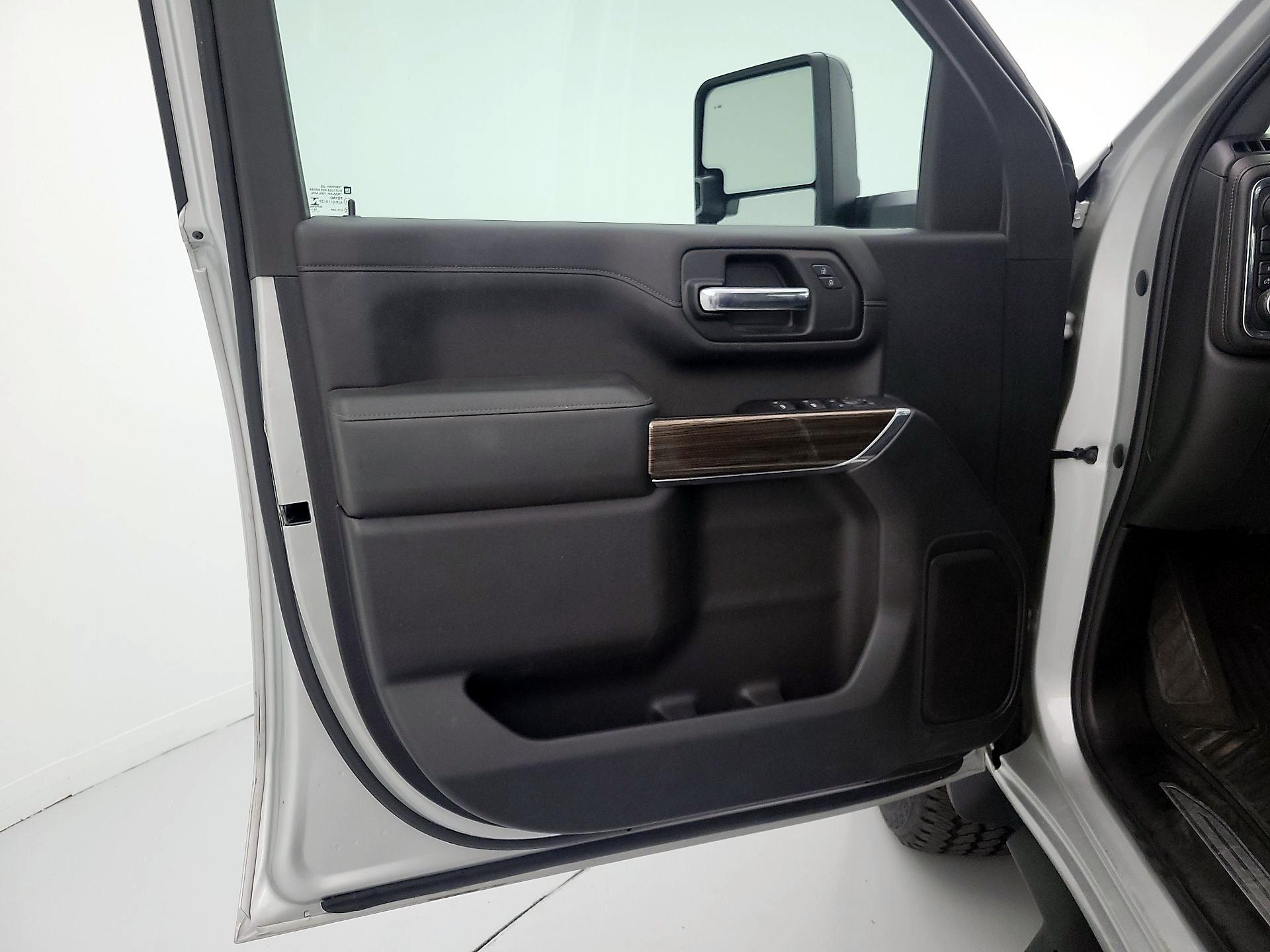 Thumbnail: 2020 Chevrolet Silverado 3500 - 12