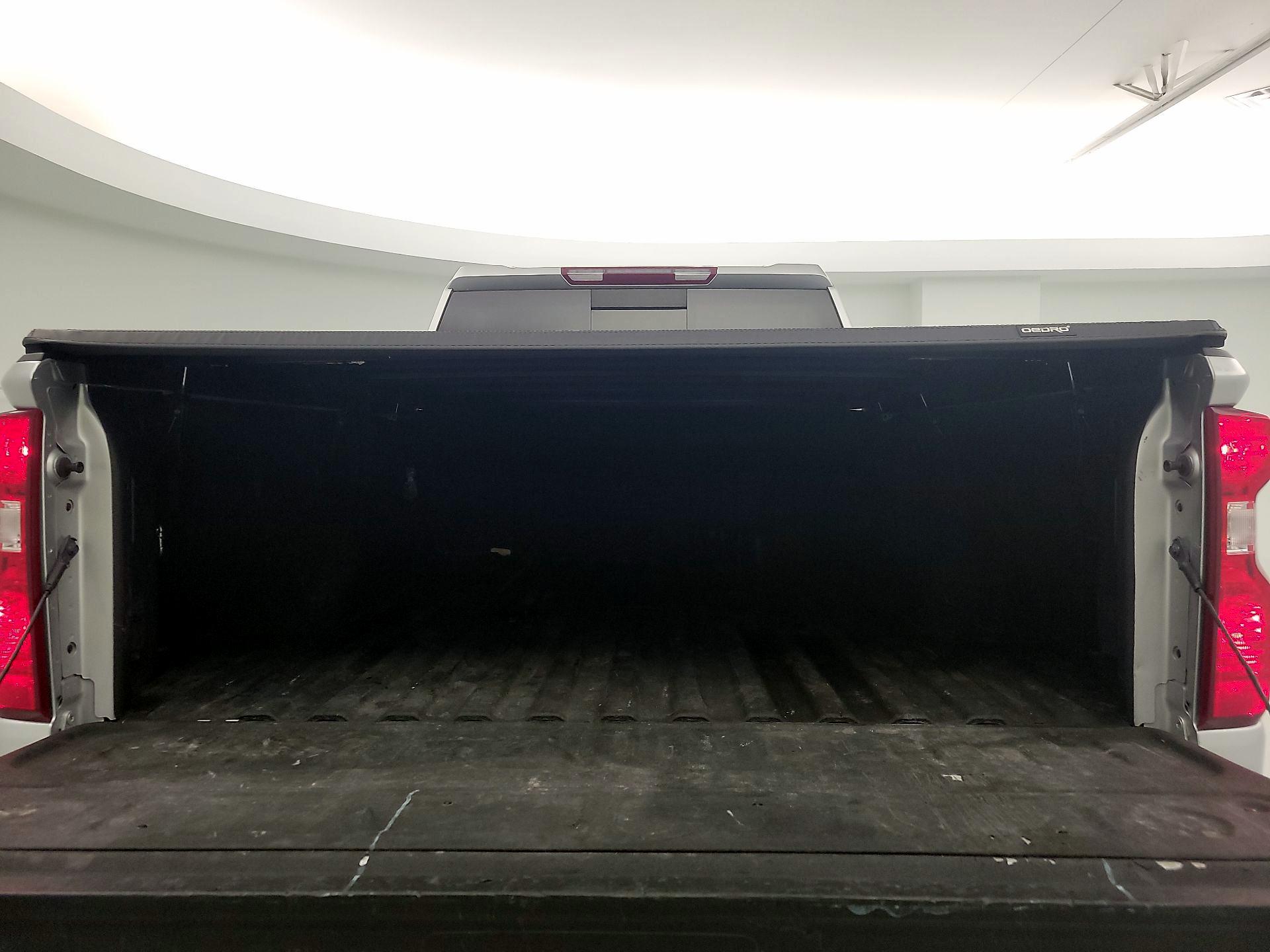 Thumbnail: 2020 Chevrolet Silverado 3500 - 20