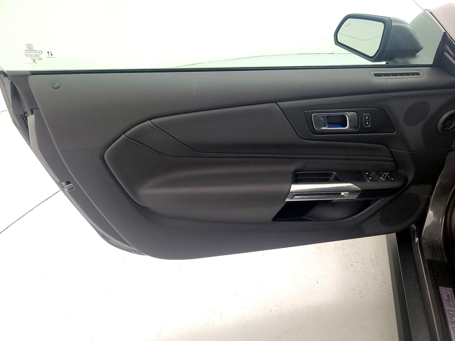 Thumbnail: 2025 Ford Mustang - 12