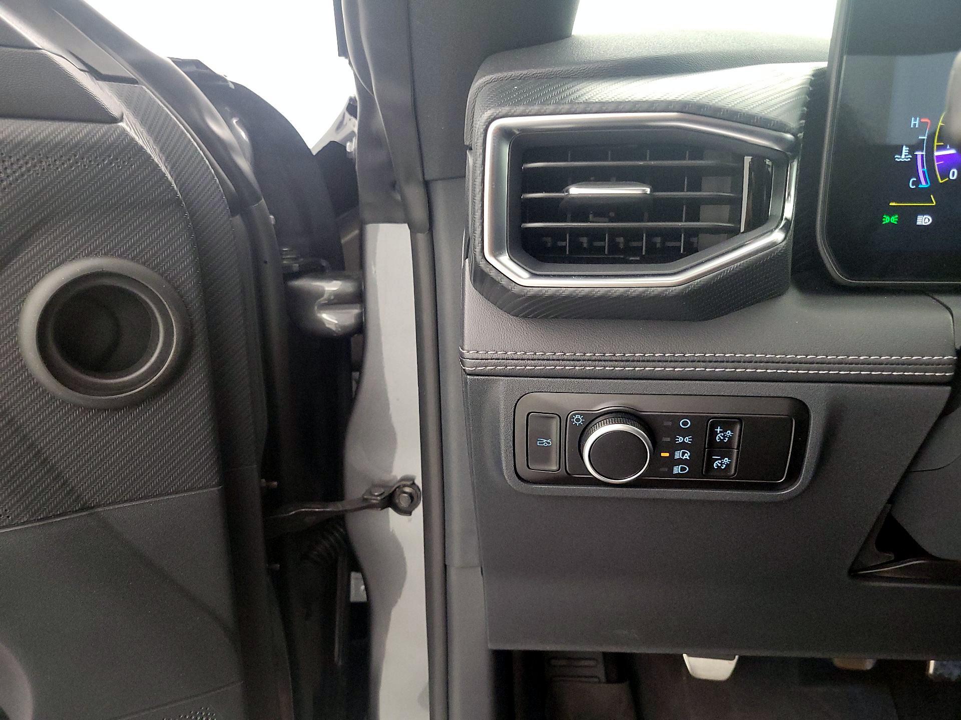 Thumbnail: 2025 Ford Mustang - 13