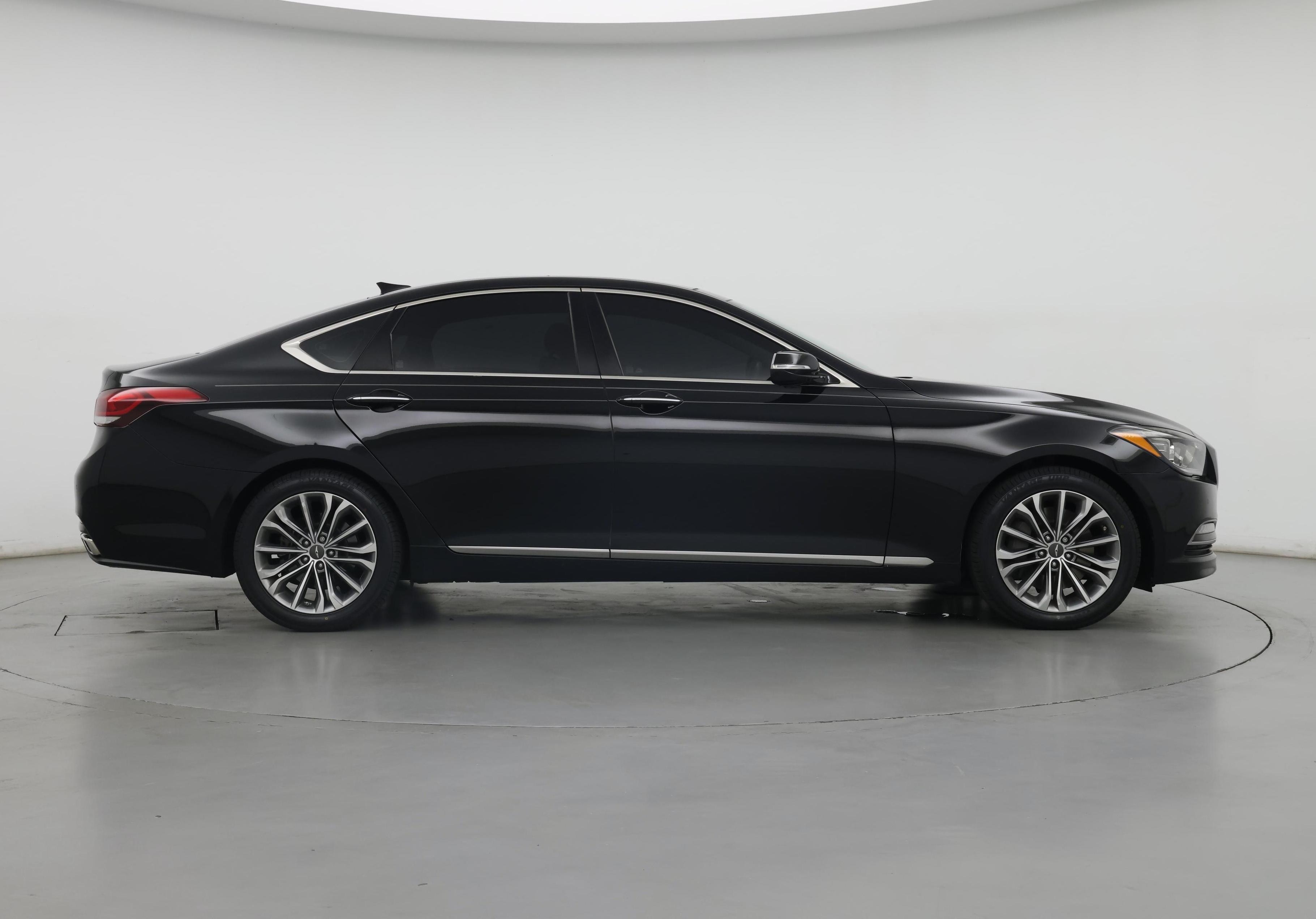 Thumbnail: 2017 Genesis G80 - 7