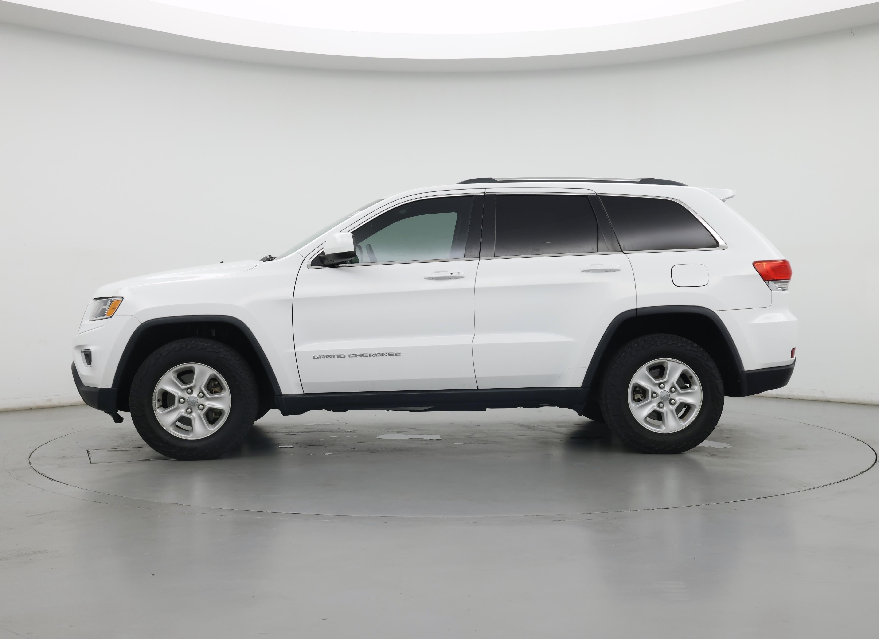 Thumbnail: 2015 Jeep Grand Cherokee - 3