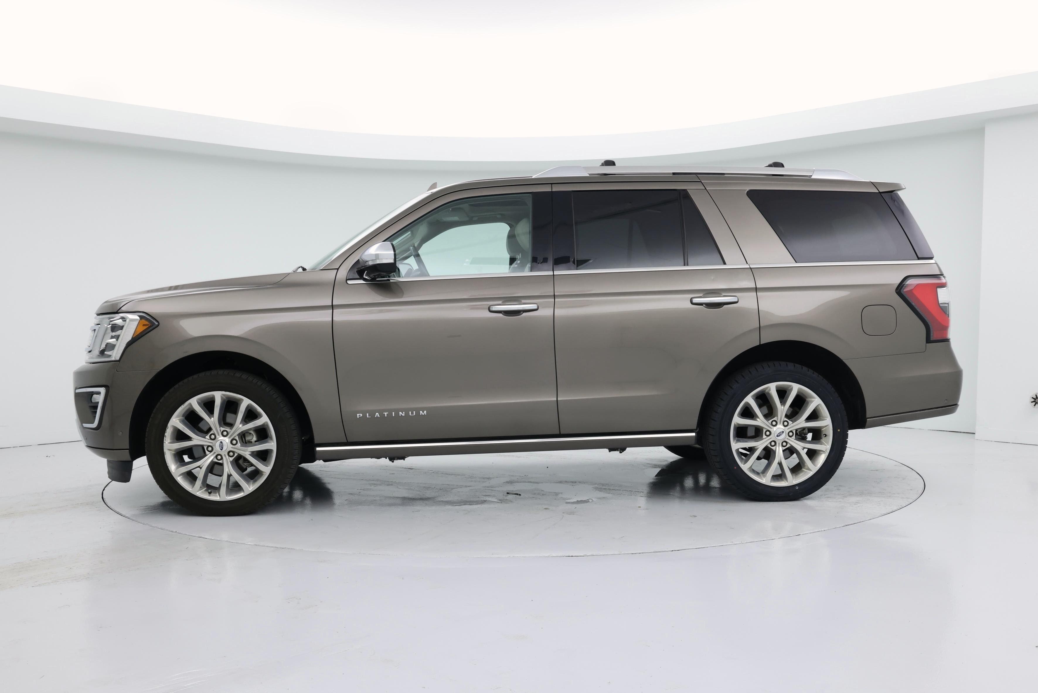 Thumbnail: 2019 Ford Expedition - 3
