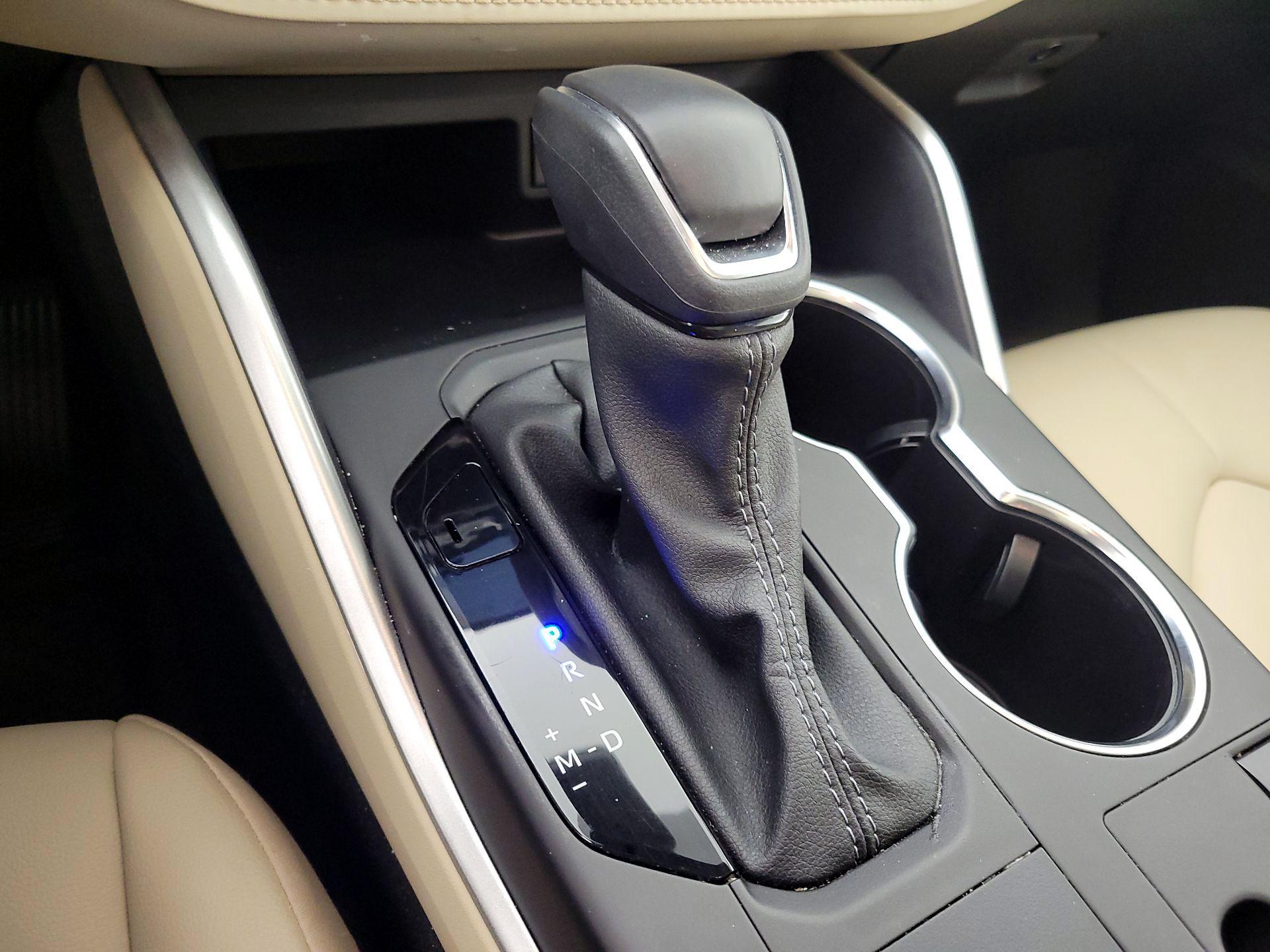 Thumbnail: 2024 Toyota Highlander - 17