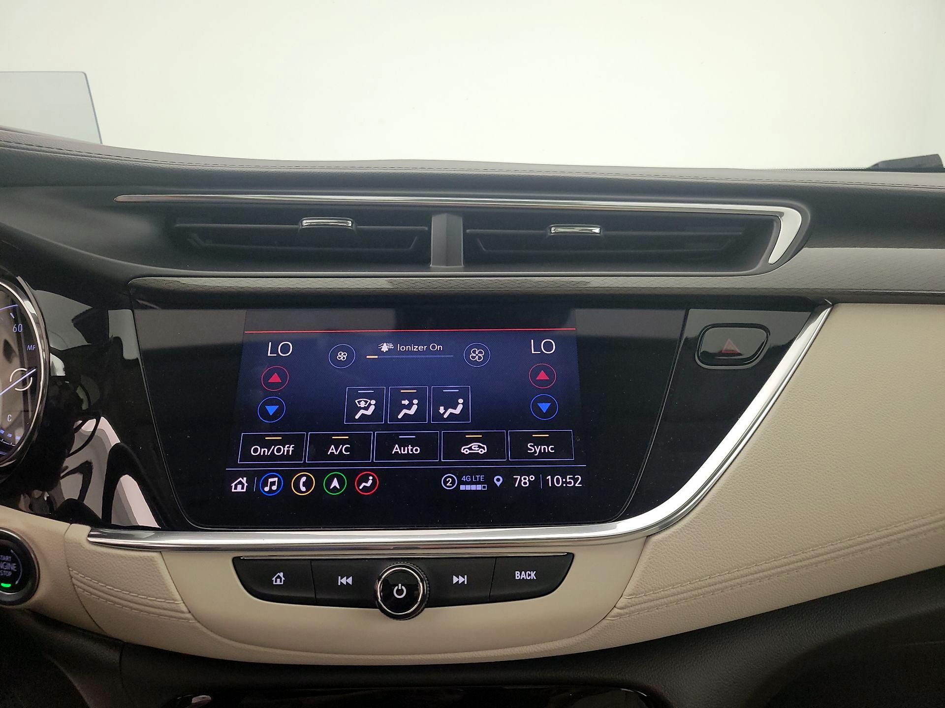 Thumbnail: 2022 Buick Encore GX - 17