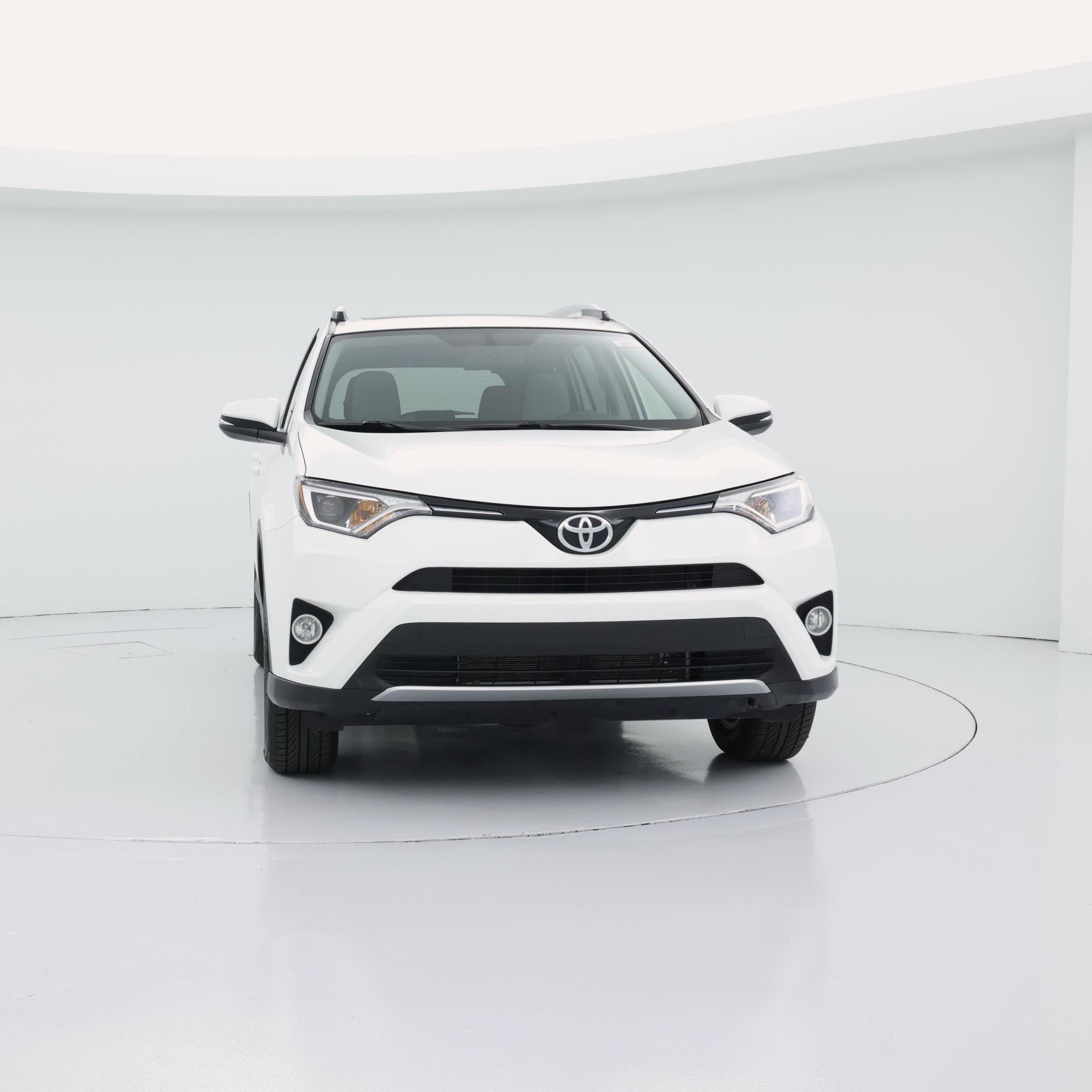 Thumbnail: 2016 Toyota RAV4 - 5
