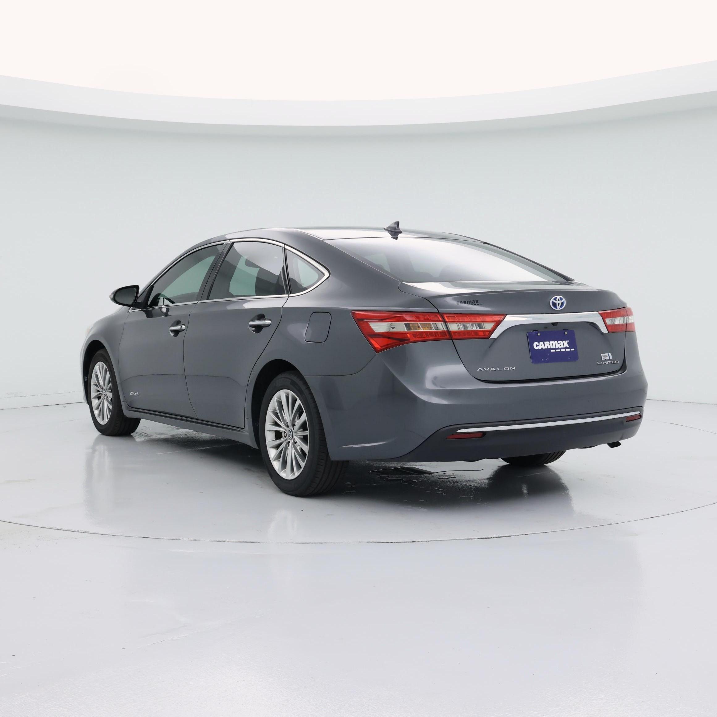 Thumbnail: 2017 Toyota Avalon - 2