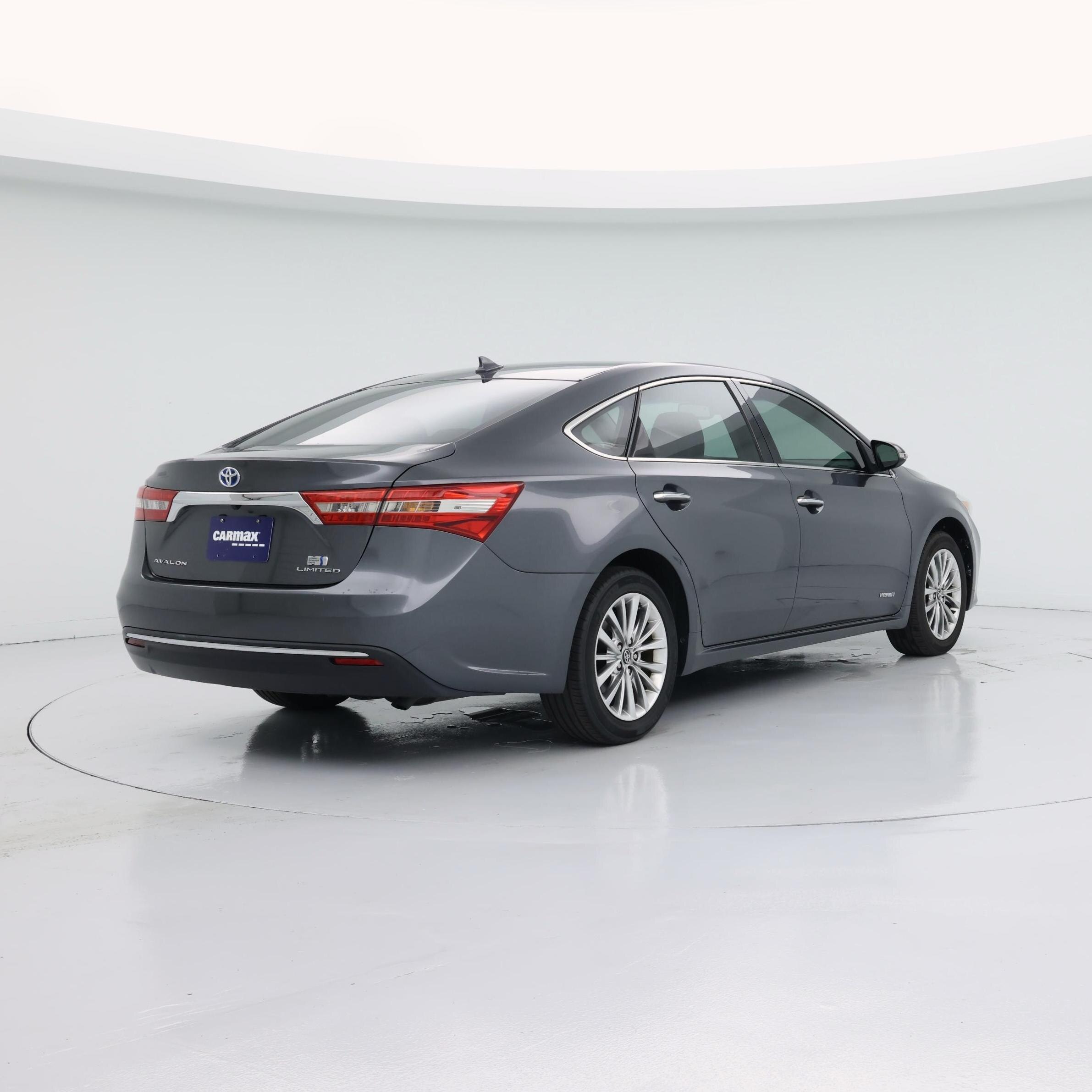 Thumbnail: 2017 Toyota Avalon - 8