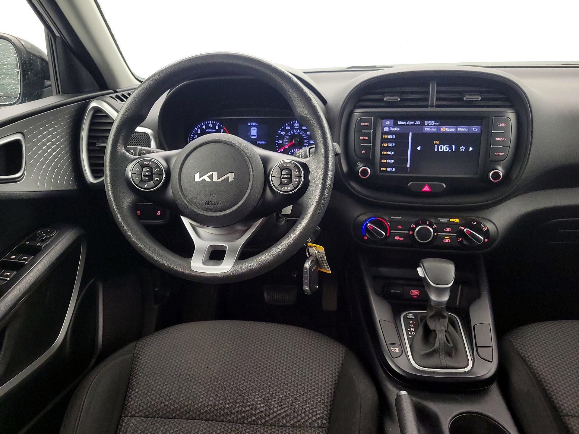 Thumbnail: 2022 Kia Soul - 10