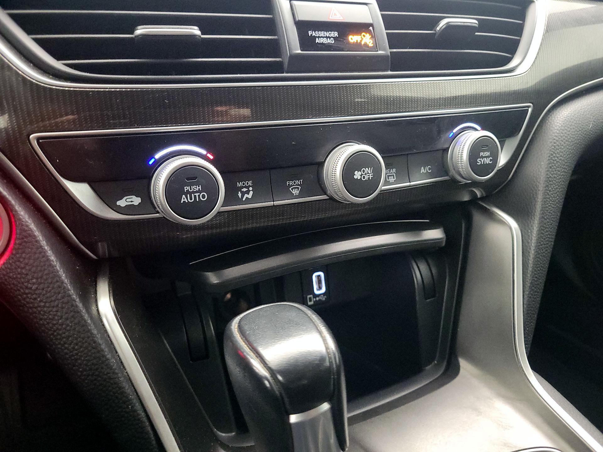 Thumbnail: 2019 Honda Accord - 16