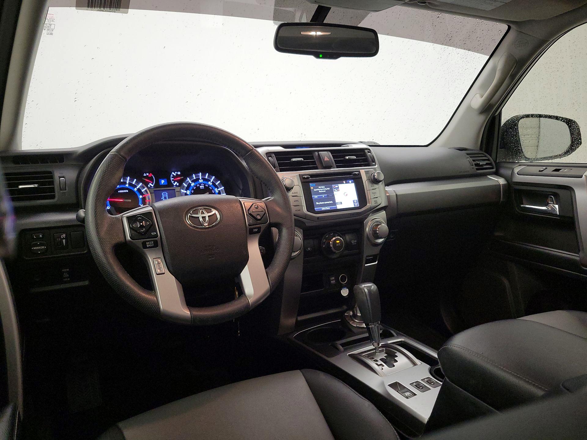 Thumbnail: 2017 Toyota 4Runner - 9