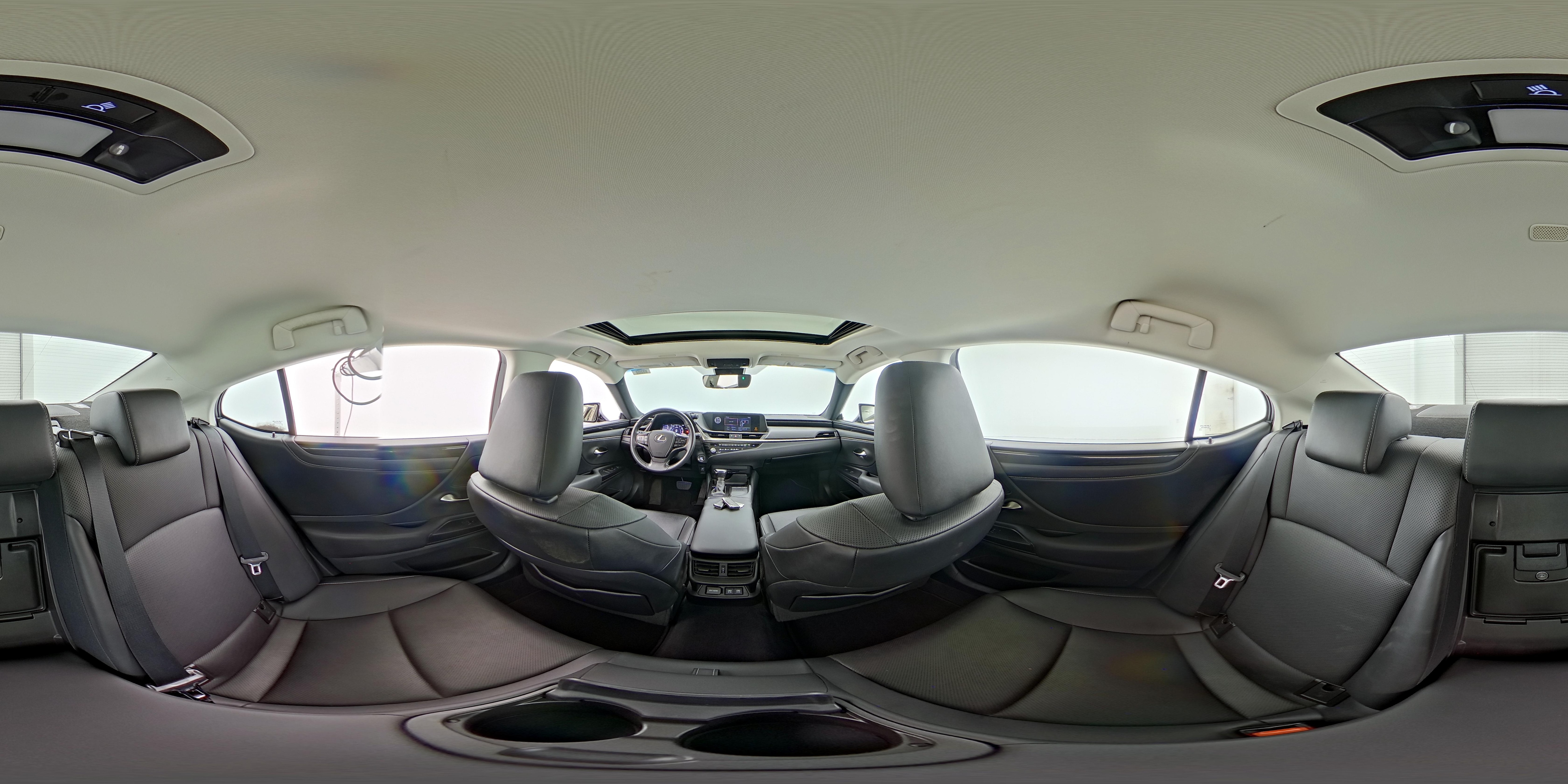 2021 Lexus ES 350 - Photo 26