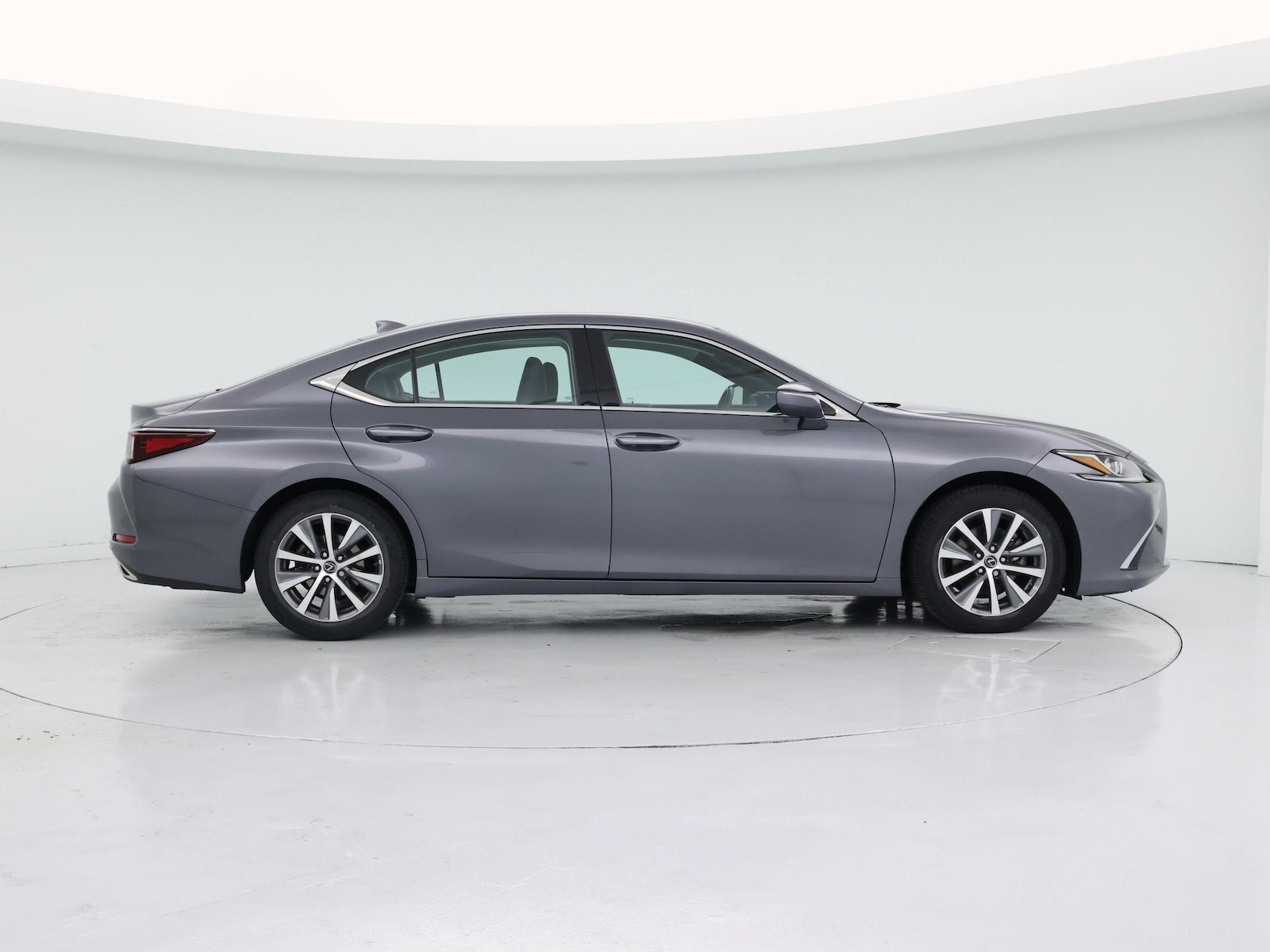 2021 Lexus ES 350 - Photo 8