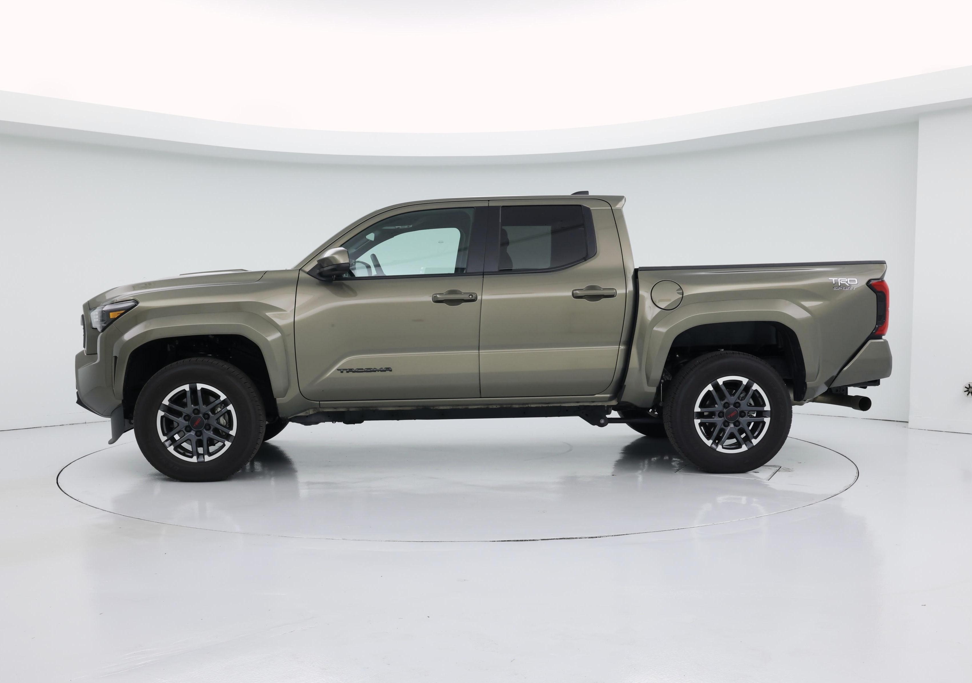 Thumbnail: 2024 Toyota Tacoma - 3