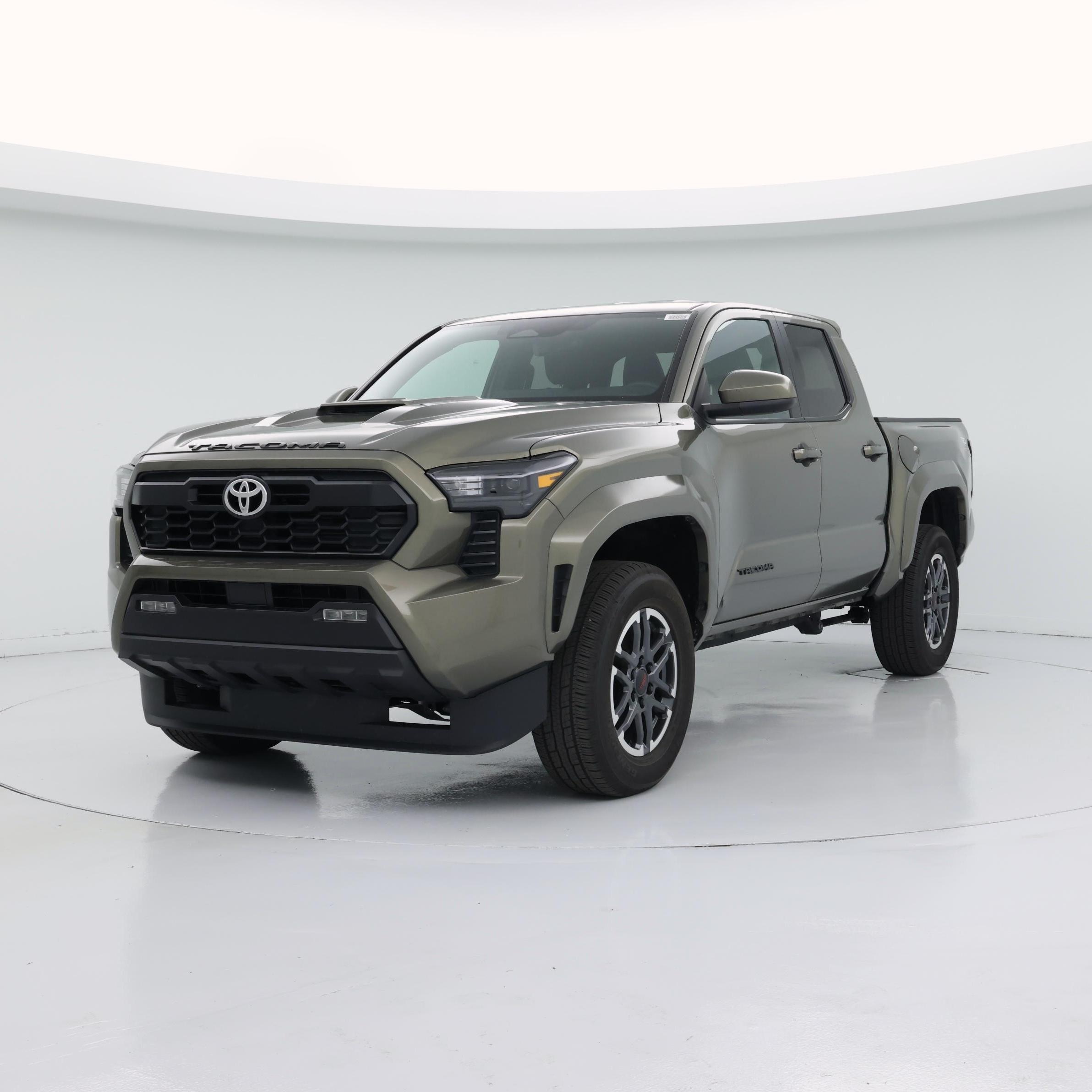 Thumbnail: 2024 Toyota Tacoma - 4