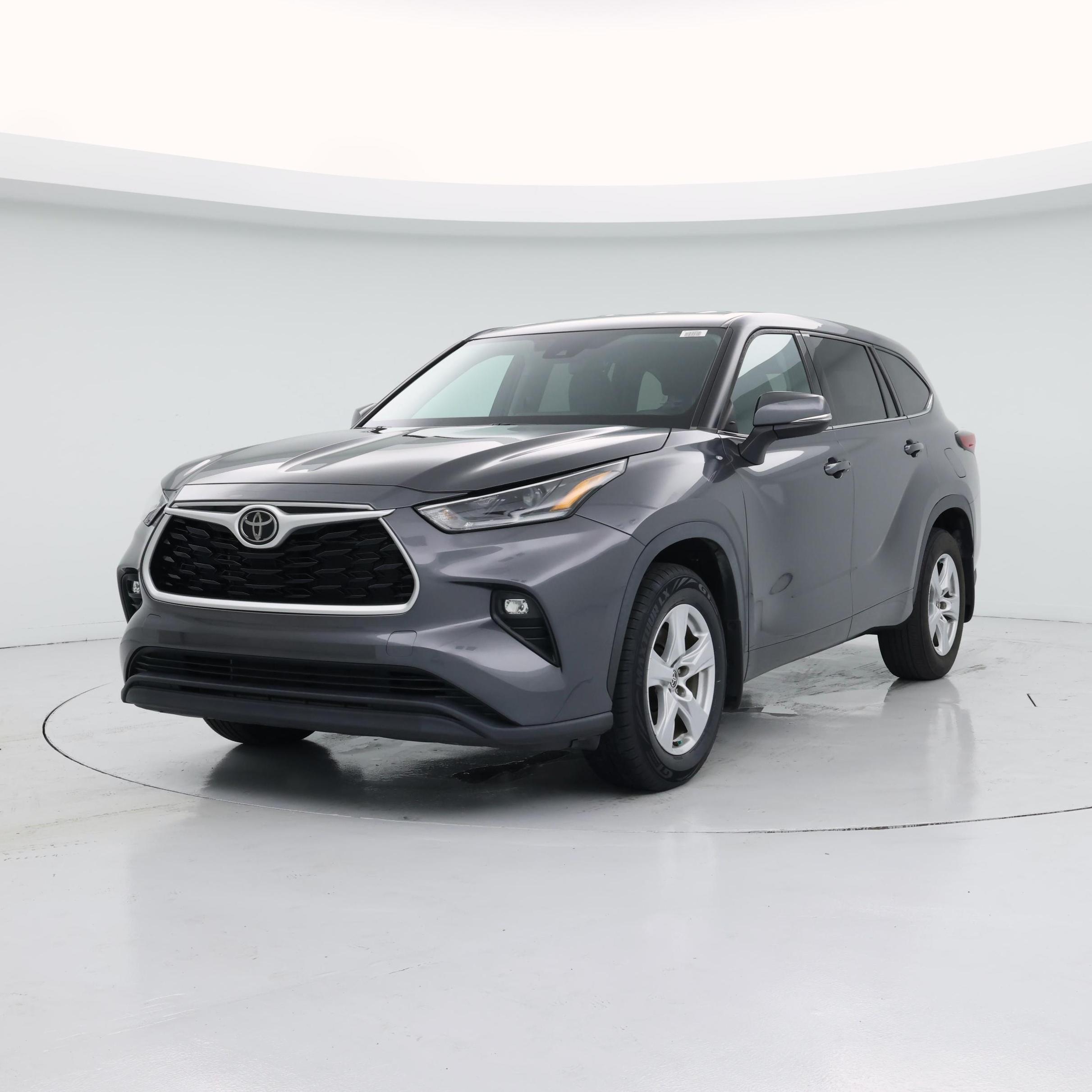 Thumbnail: 2021 Toyota Highlander - 4