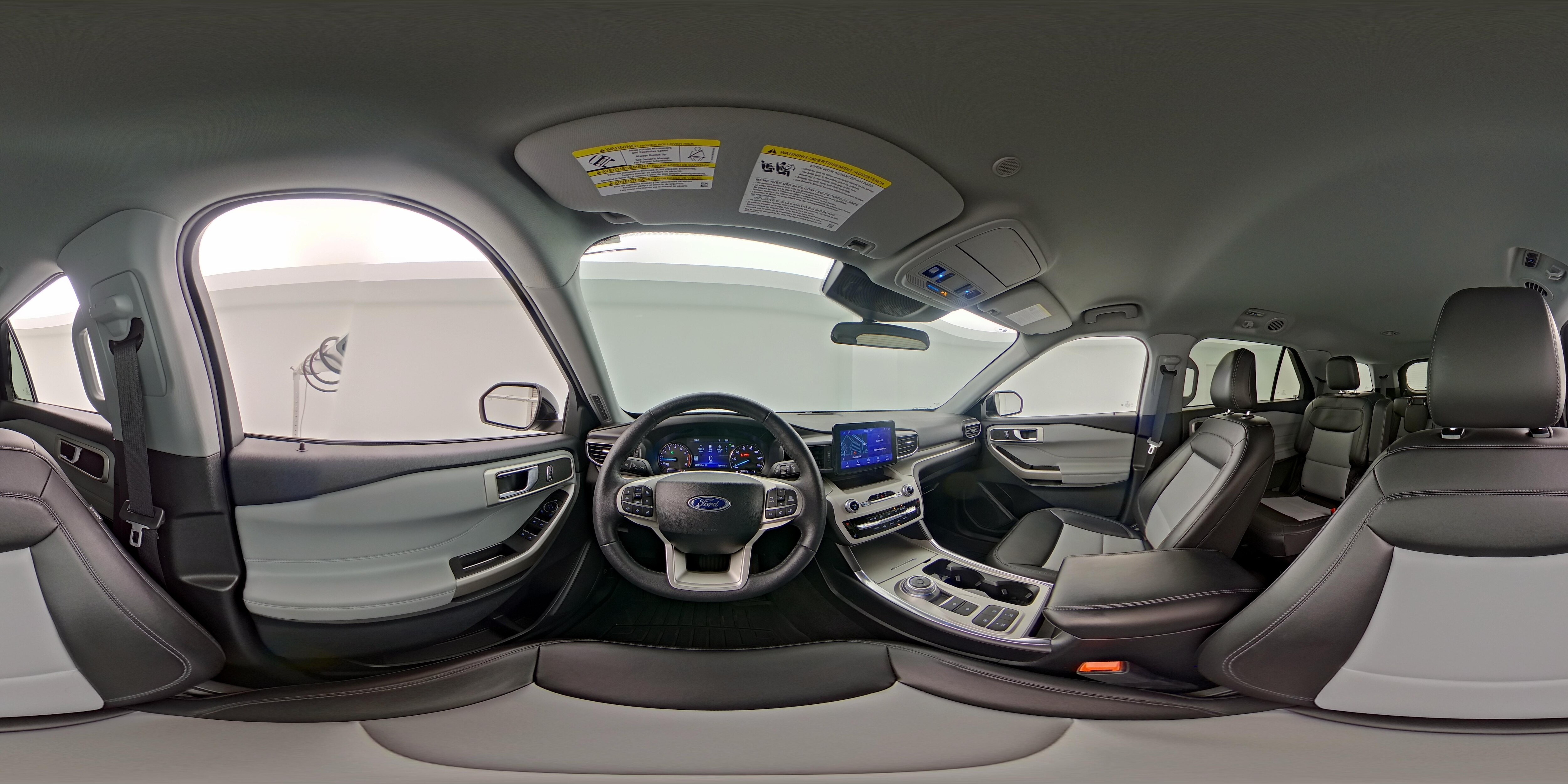 2024 Ford Explorer XLT - Photo 29