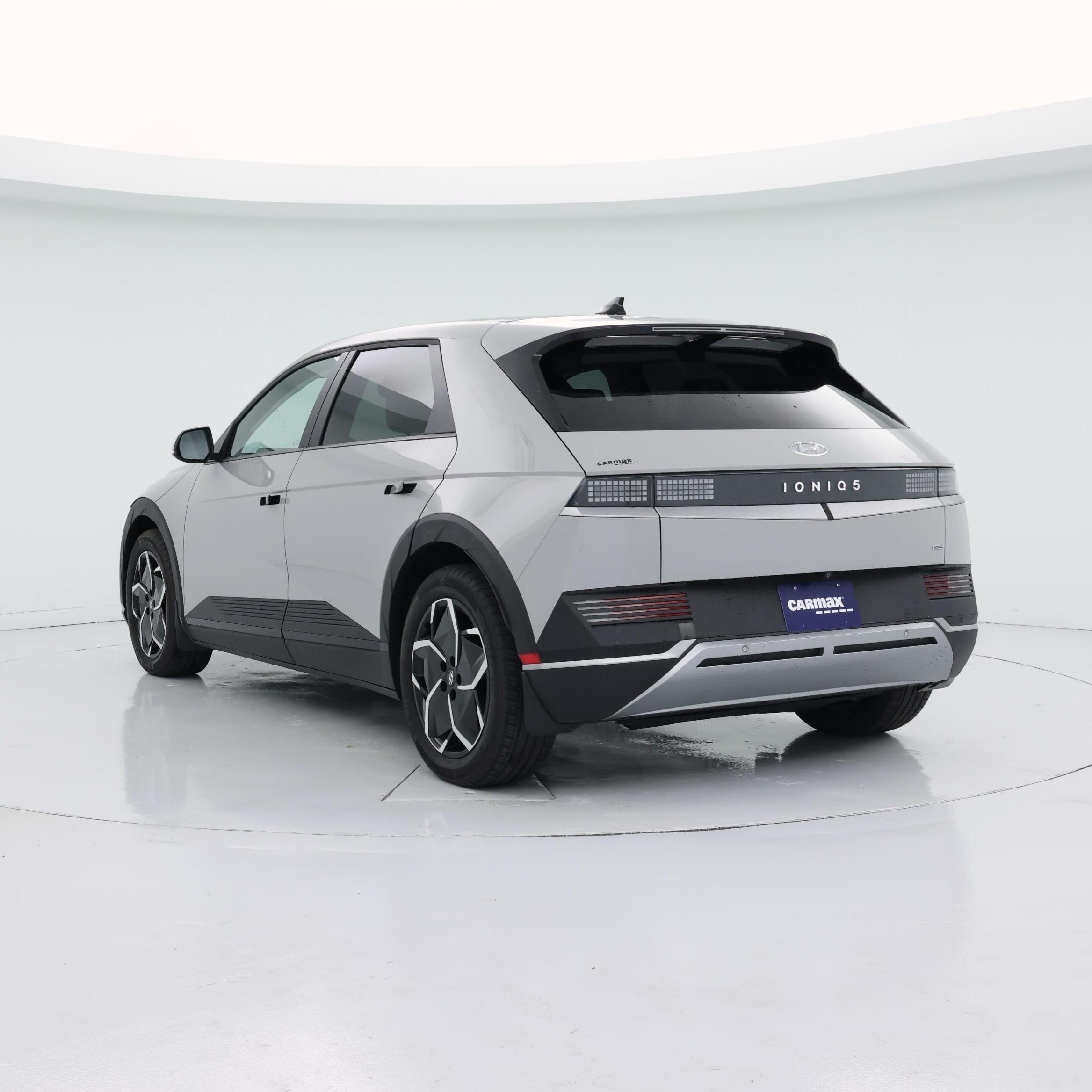 Thumbnail: 2023 Hyundai Ioniq 5 - 2